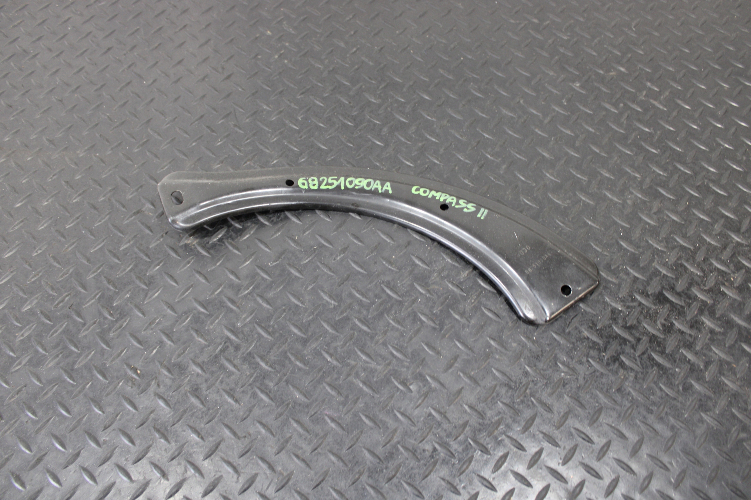 holder console JEEP COMPASS II 2 68251090AA