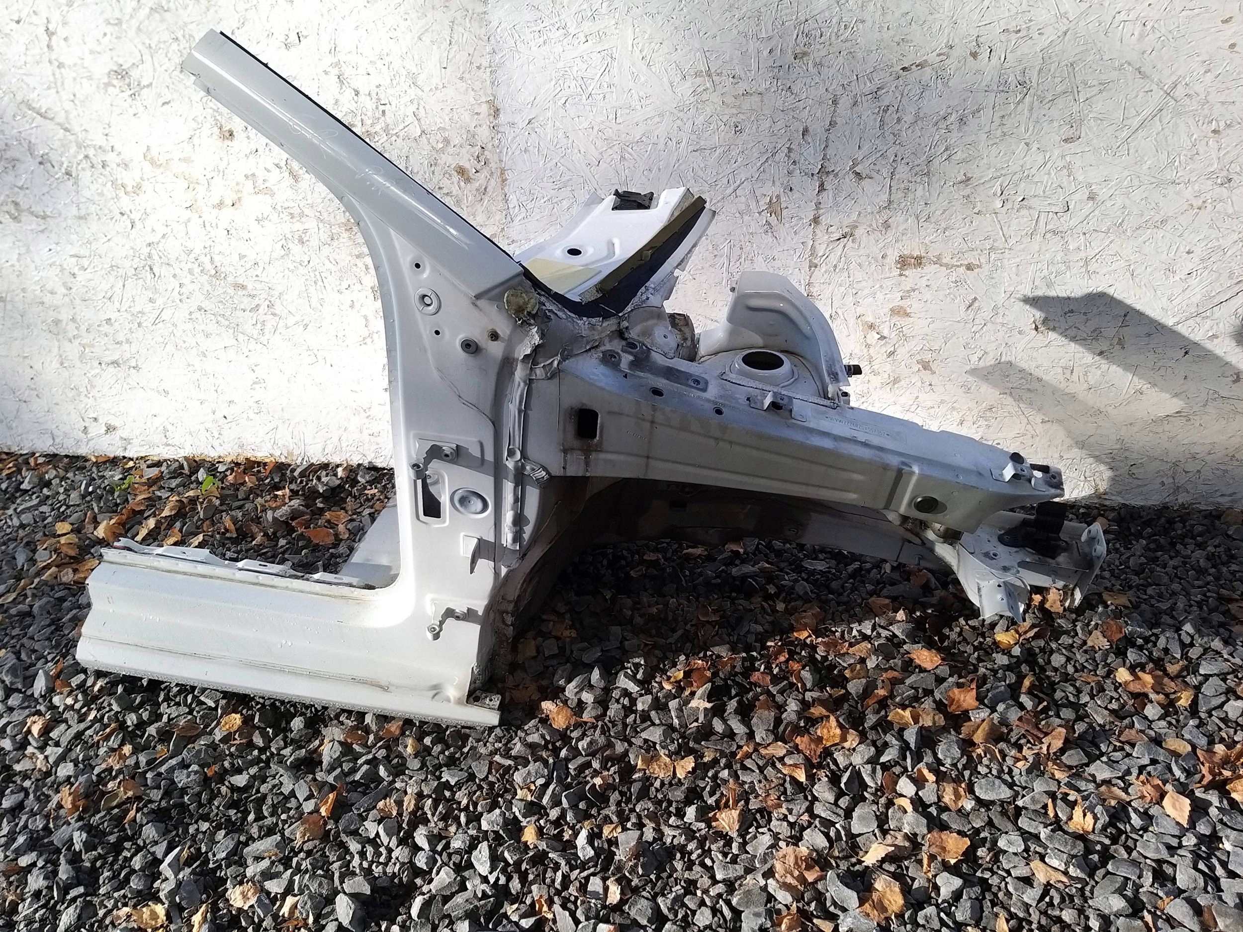 VW POLO 6R 6C 08-17r quarter right front threshold pillar A