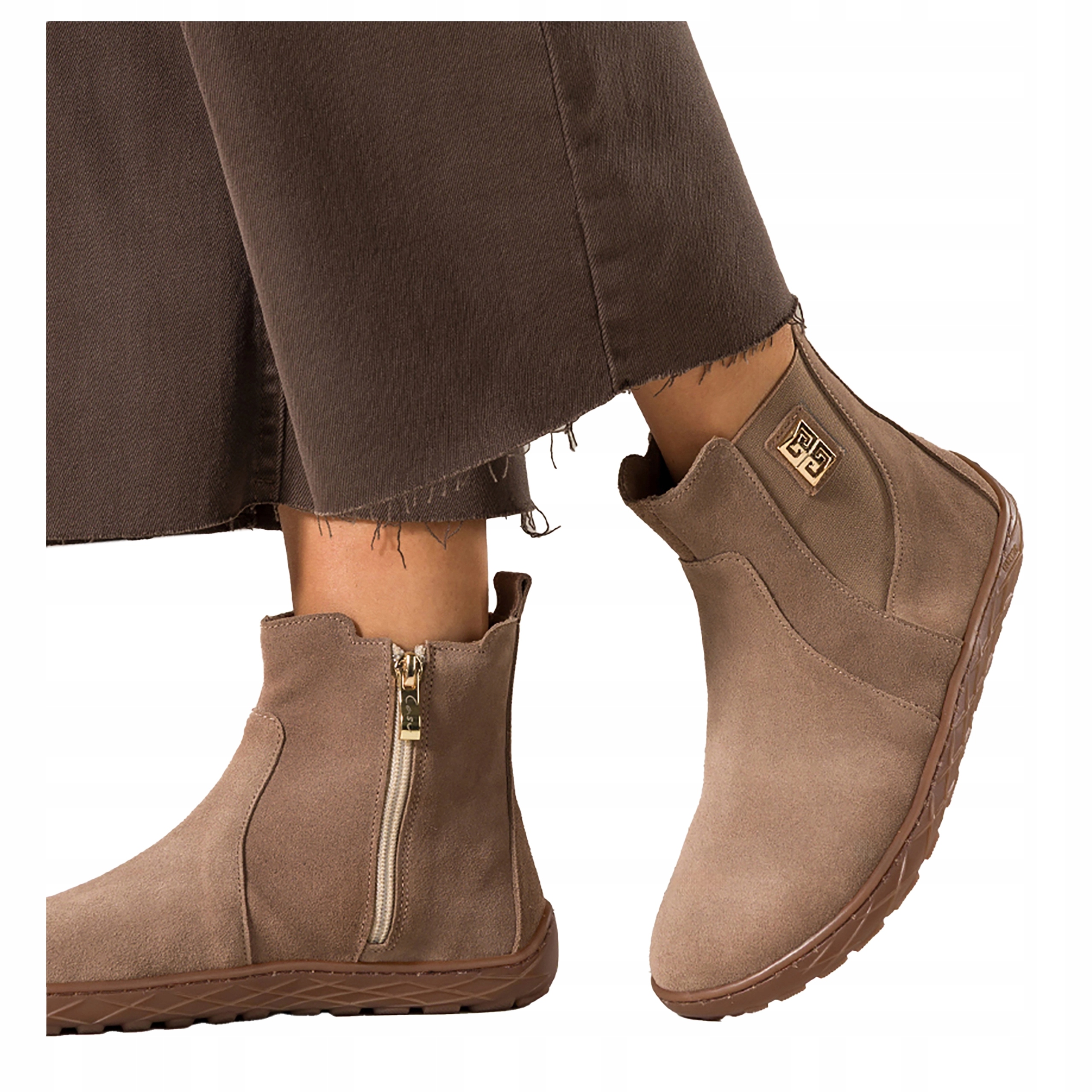 Béžové dámské kotníkové boty Barefoot Kožené Široké Pohodlné Zlatá Ozdoba vel 37