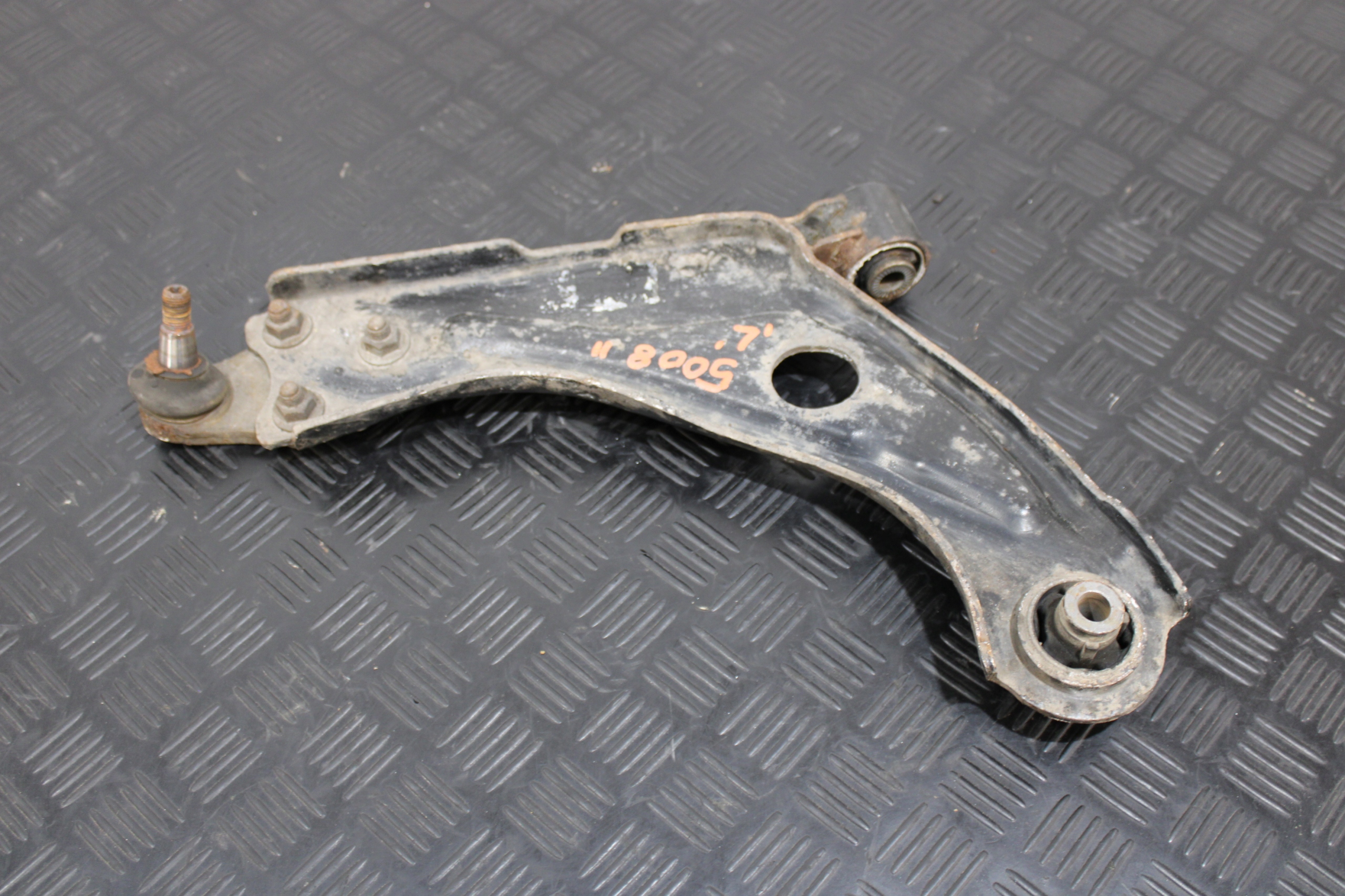 arm left front PEUGEOT 5008 II 2