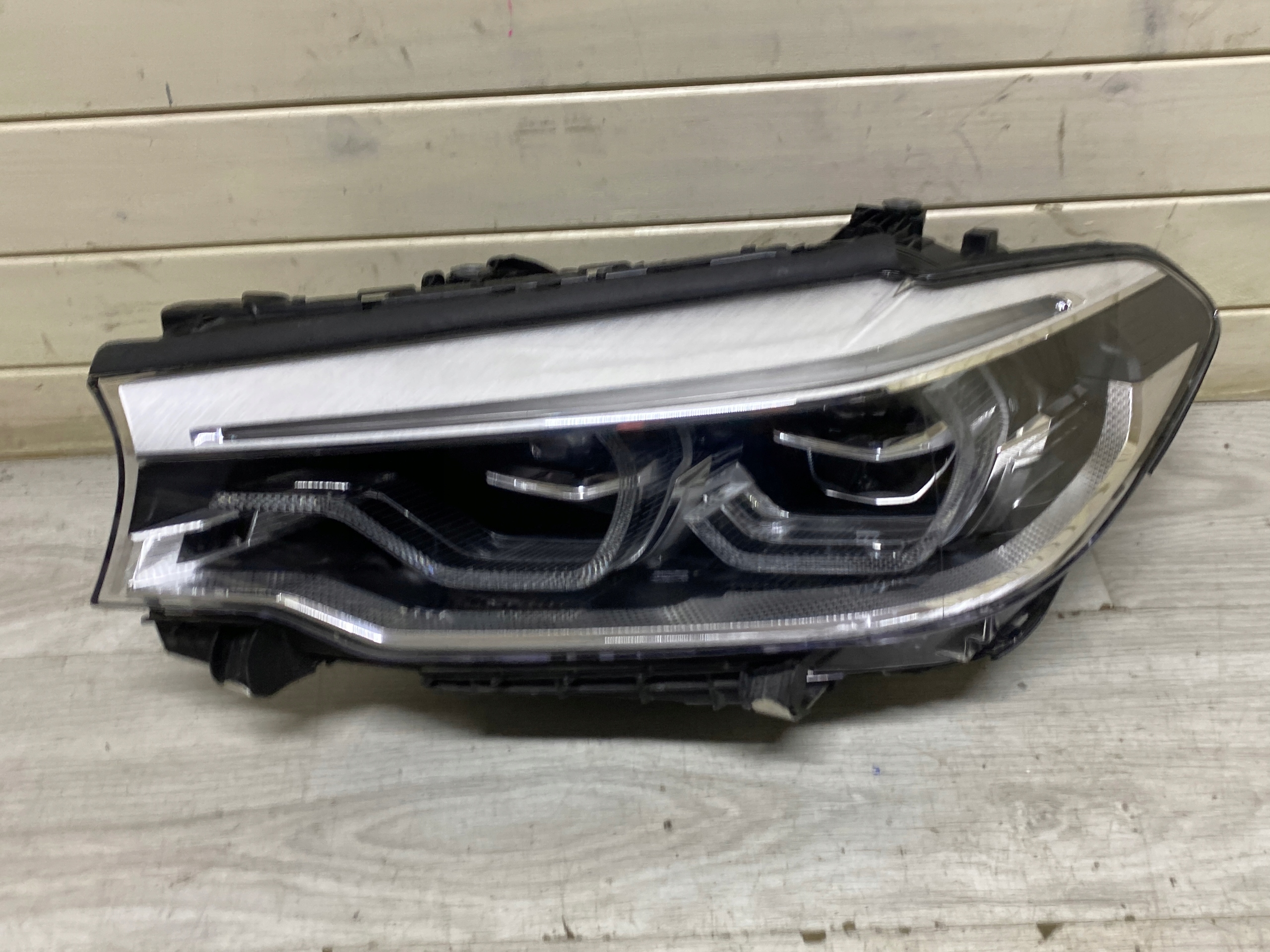 BMW 5 G30 light left front 8499121 ADAPTIVE KOMPLE