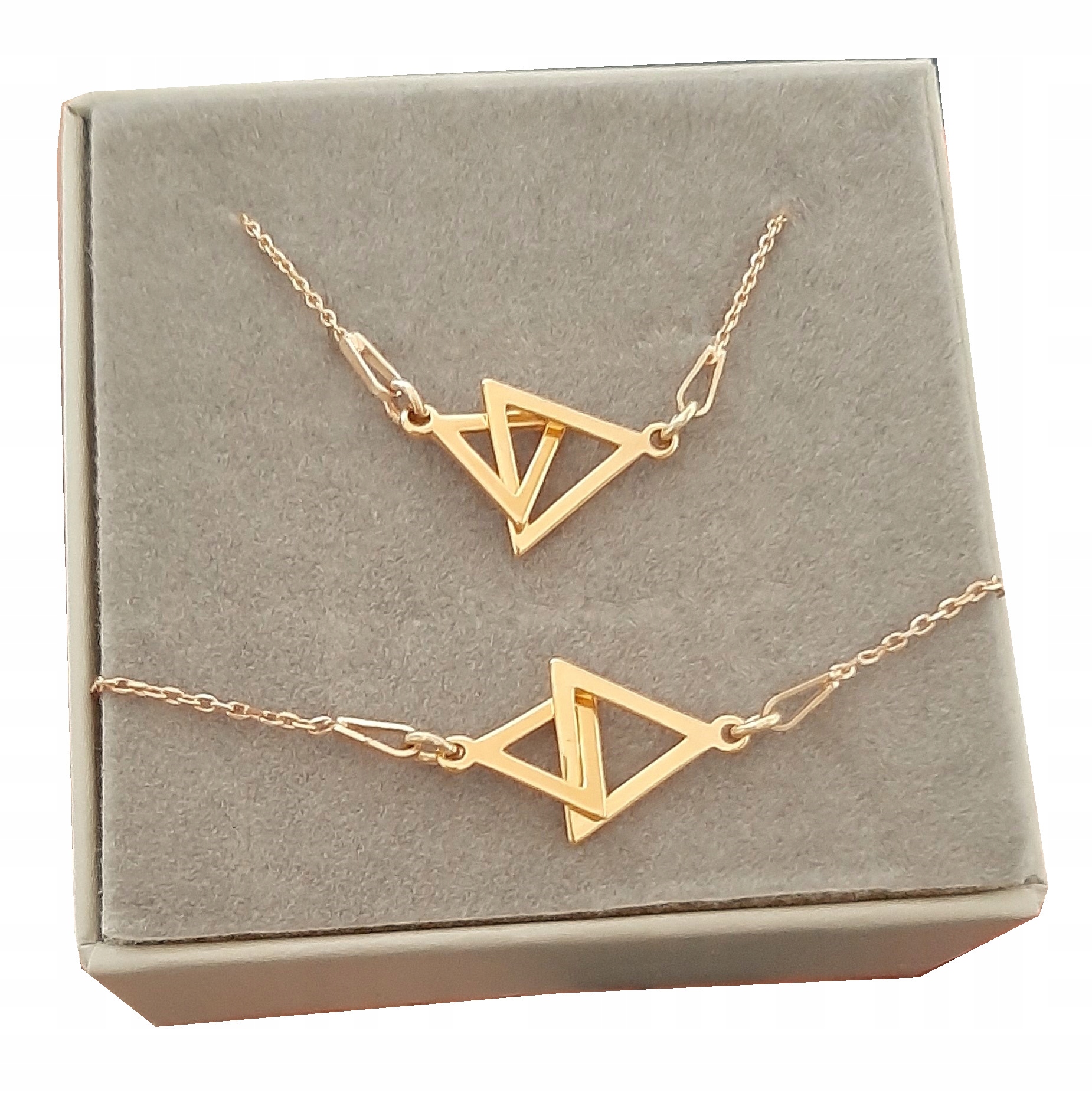 

Złoty komplet Celebrytka trójkąty srebro925