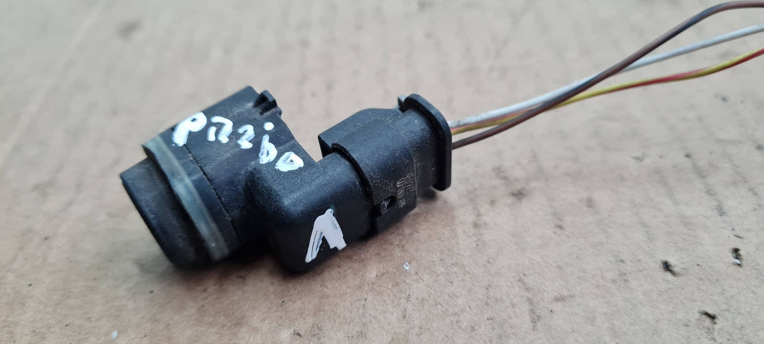 A6 C7 4G sensor PDC connecting spoiler A7 4G A5 8T A4 B8 Q5 8R 4H0919275A