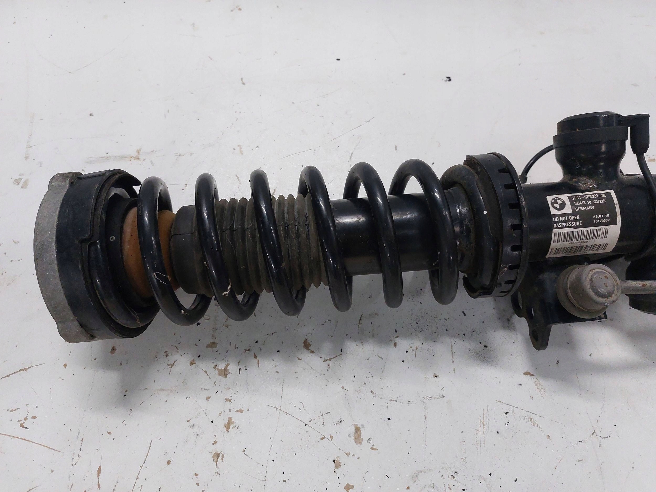BMW 5 GT F07 shock absorber right front EDC 6796932