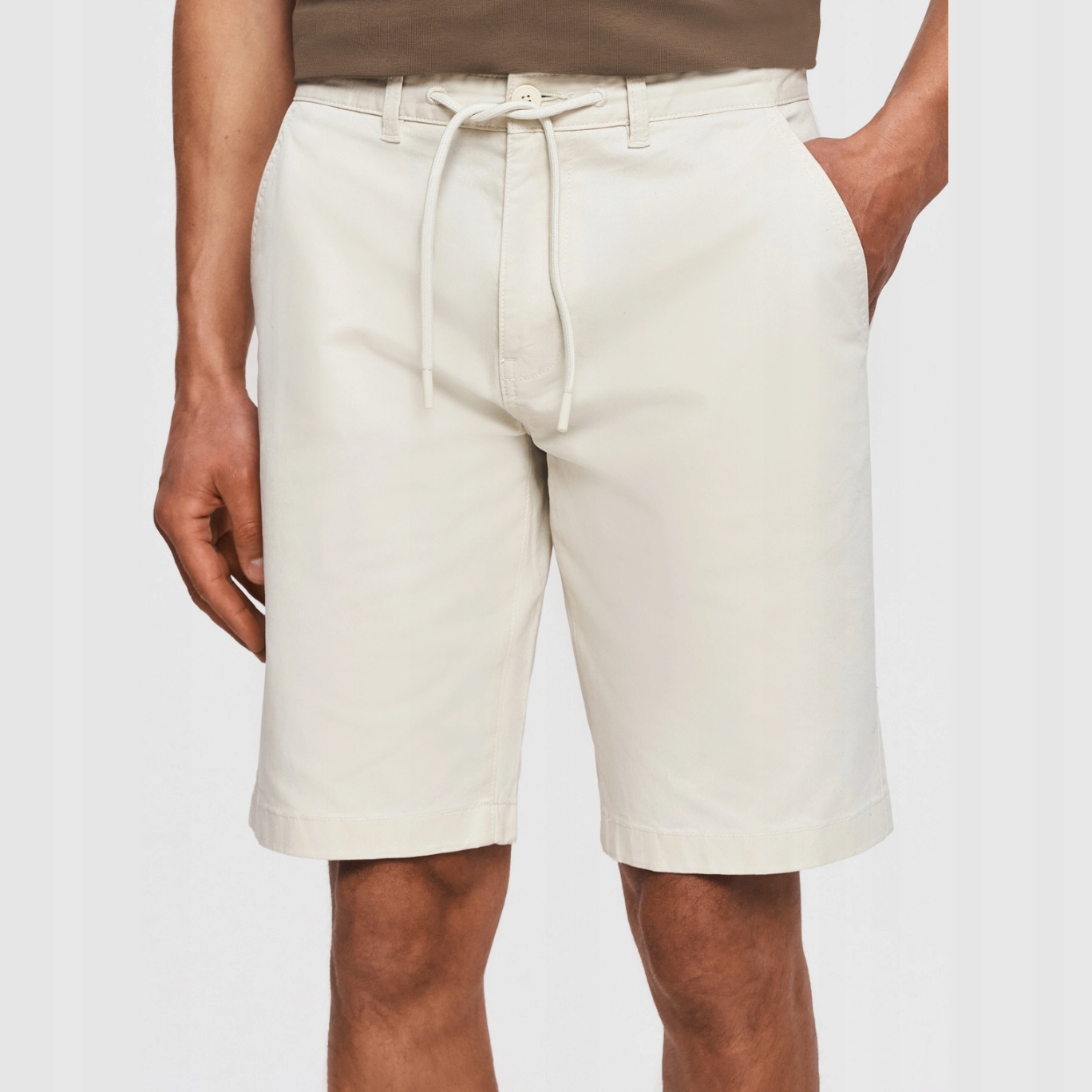 Ecru pánské bermudové šortky se zavazováním v pase Pako Lorente vel 32