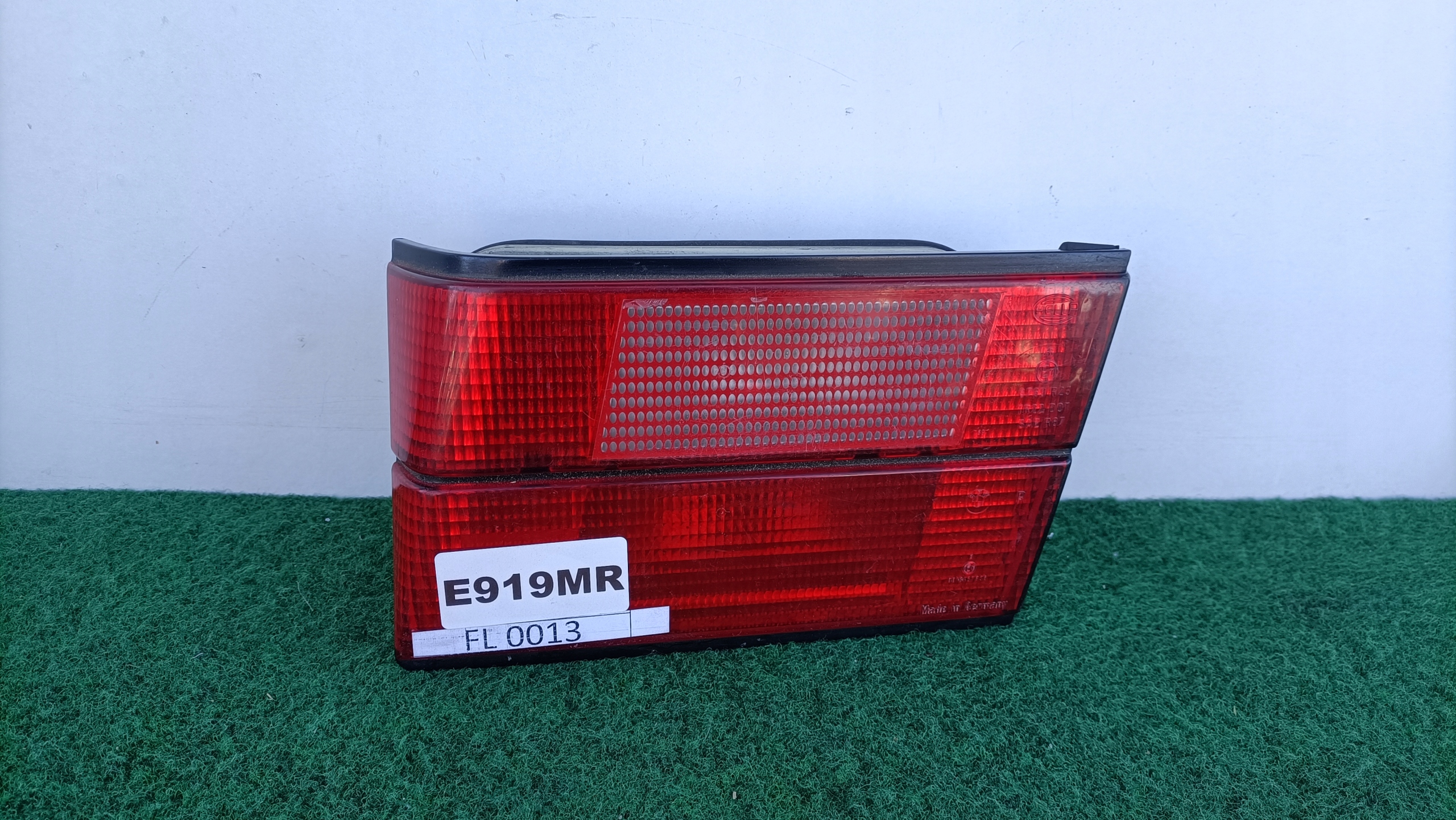 BMW 5 E34 right light to the bonnet rear part rear 1384012R E919MR
