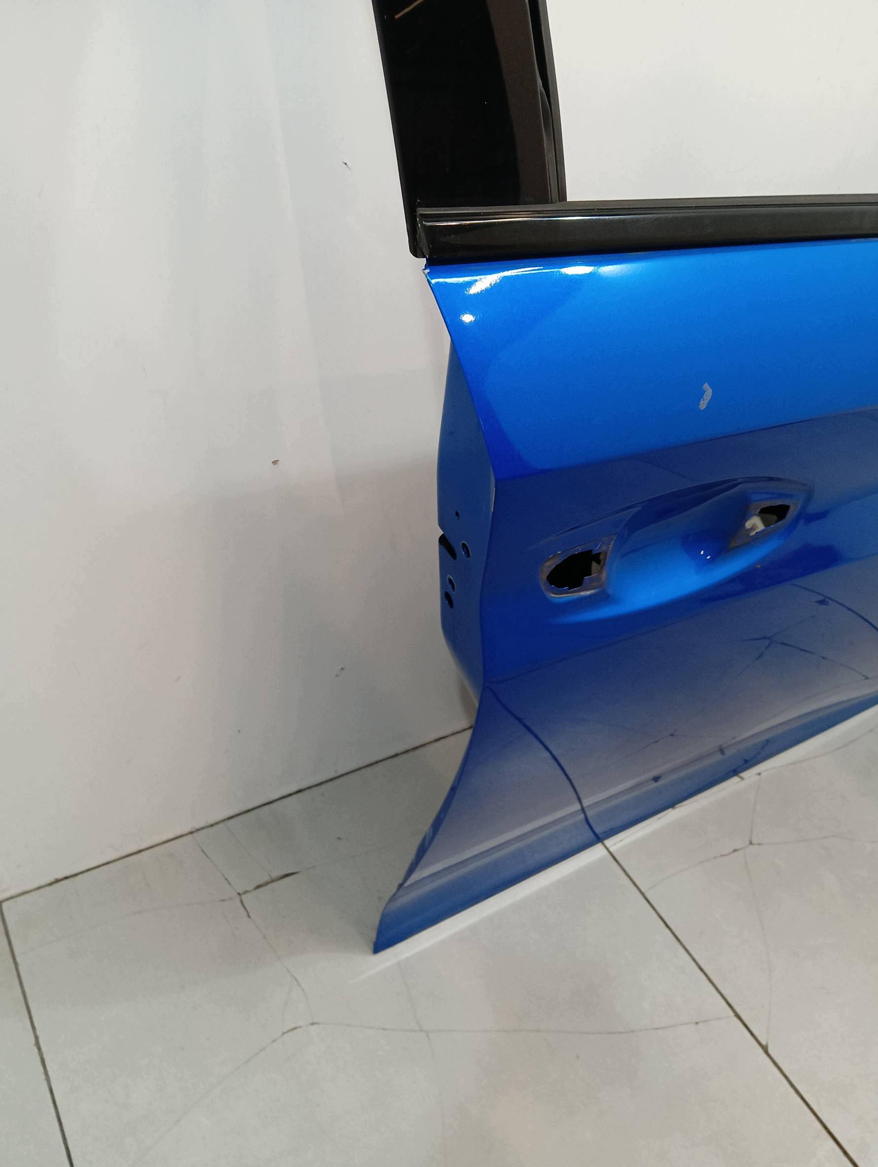 door right front ESM Peugeot 208 II (2019- )