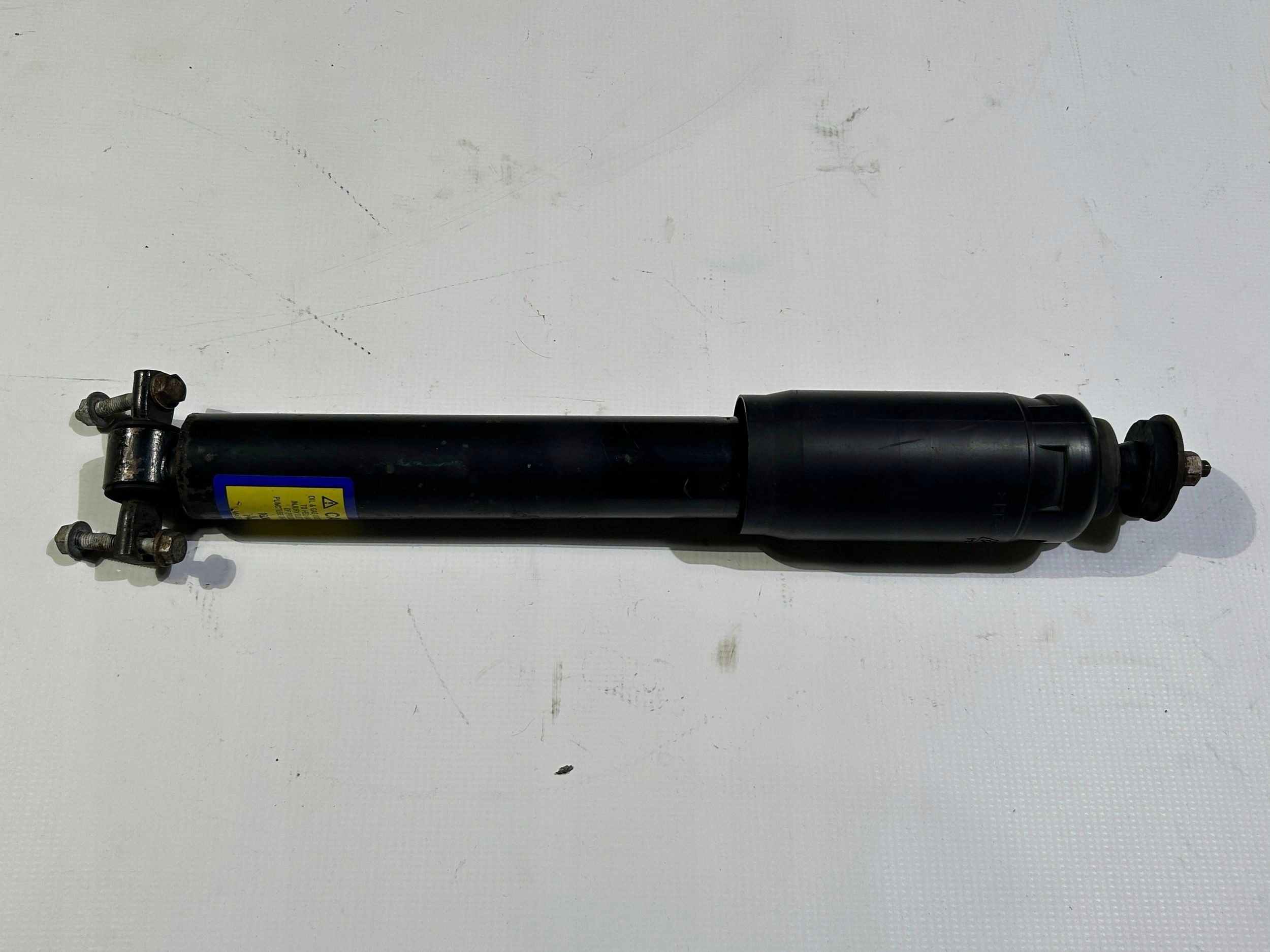 shock absorber front front right left Chevrolet Corvette C6 2005r