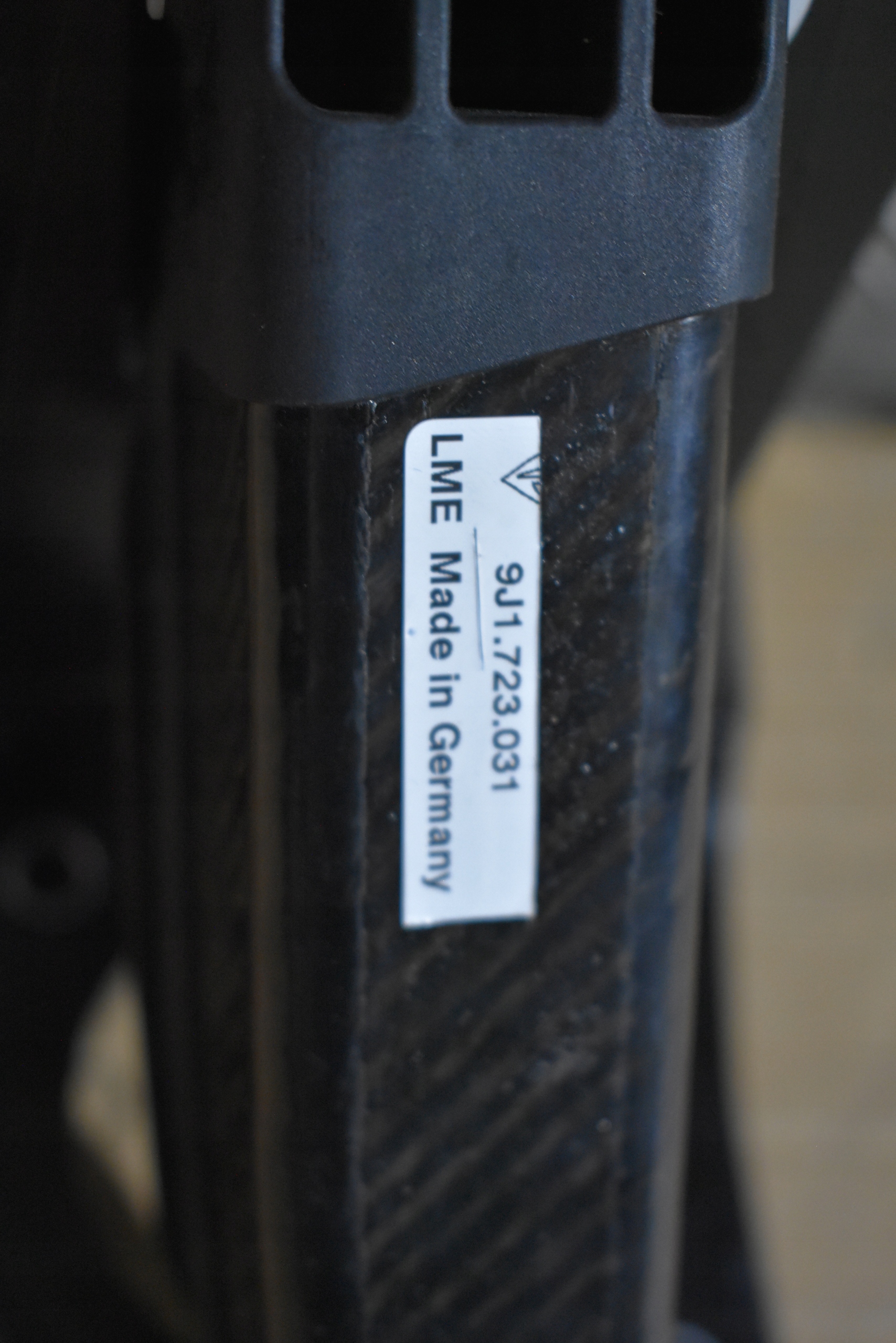 IDEALNY PEDAL Bremse PORSCHE TAYCAN 1