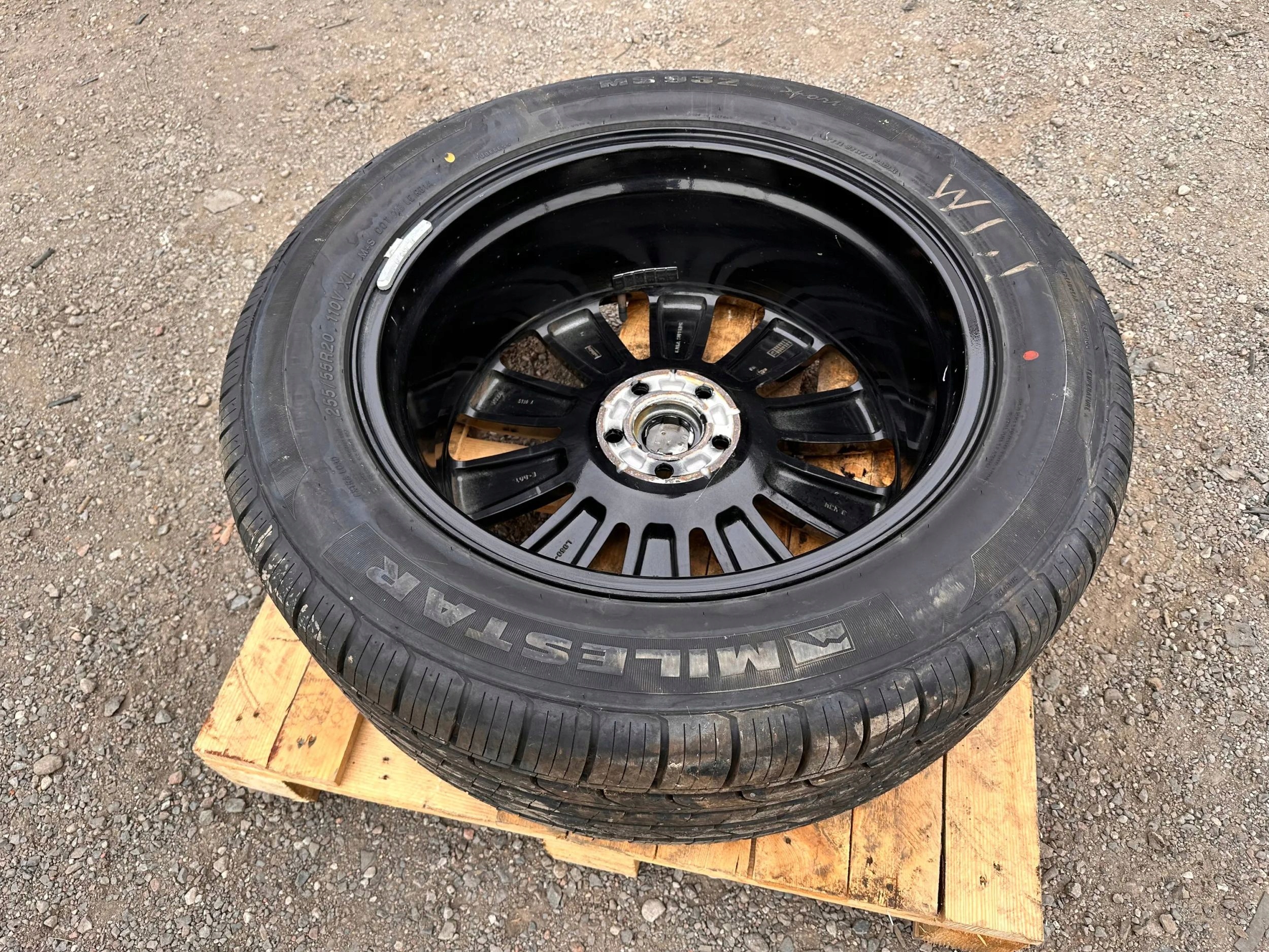kolo kola disk disk 20" 255/55/20 20x8jx37.5 Ford Explorer 2020+