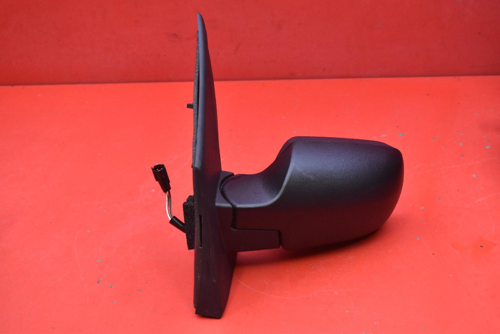 mirror left black, EU FORD FIESTA MK6 01-07 5 PIN