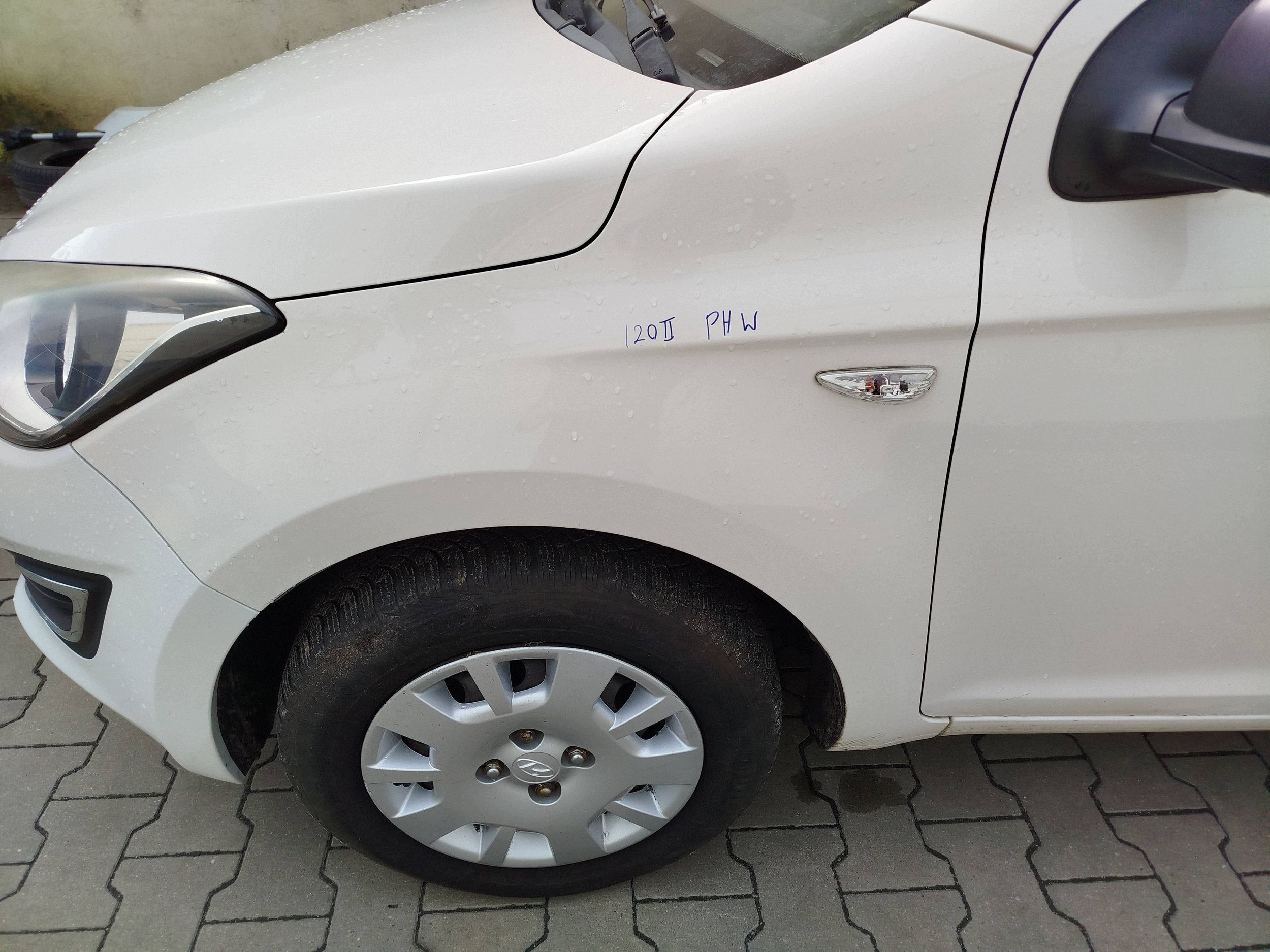 HYUNDAI I20 LIFT fender left front PHW 2012-14R