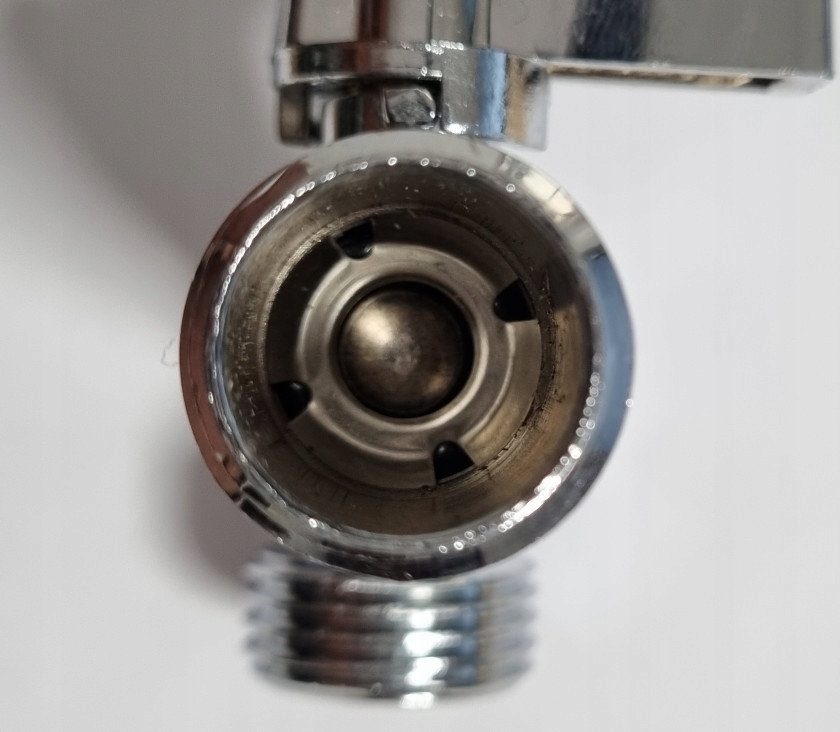 Zawór Kulowy kątowy Invena 1/2x3/4 ZW-12-W20 z Filtrem, do pralki, zmywarki