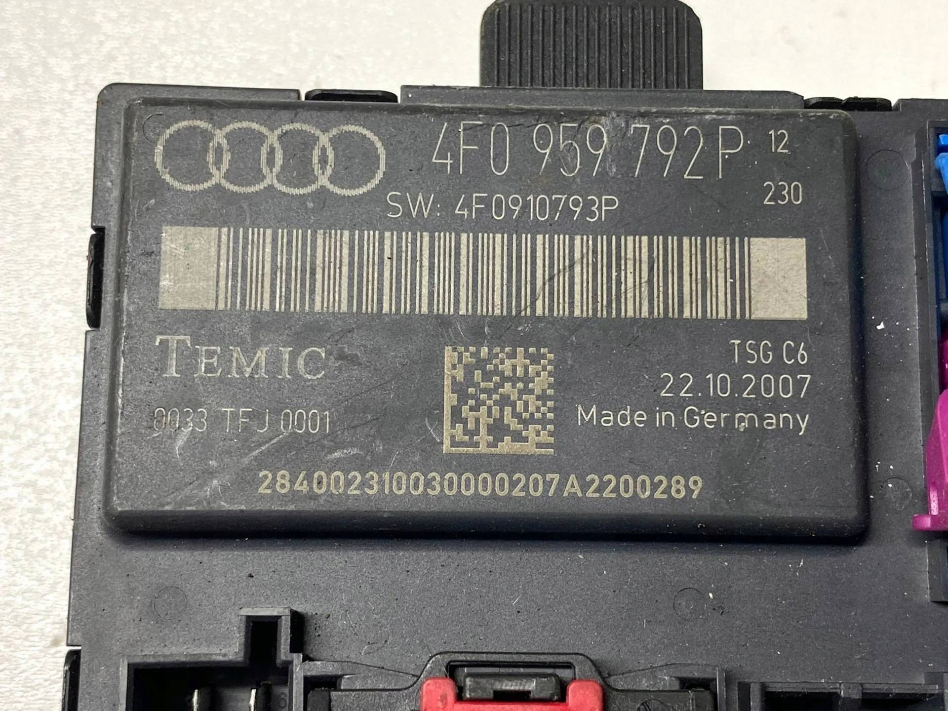 module door front right side Audi A6 Allroad C6 2008 4F0959792P