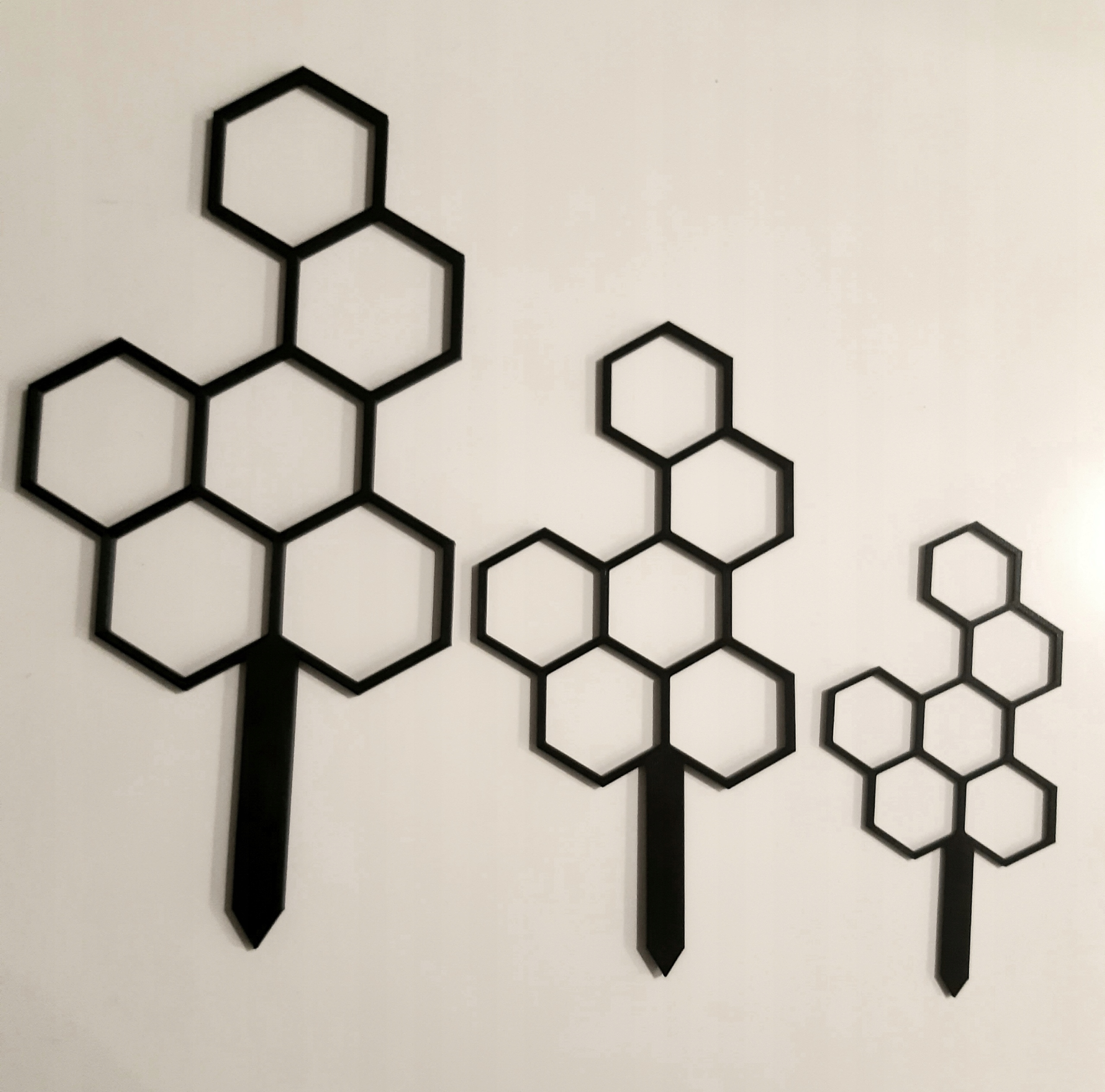 PODPÓRKA DRABINKA PERGOLA KWIATÓW ROŚLIN MIÓD Materiał wykonania tworzywo sztuczne