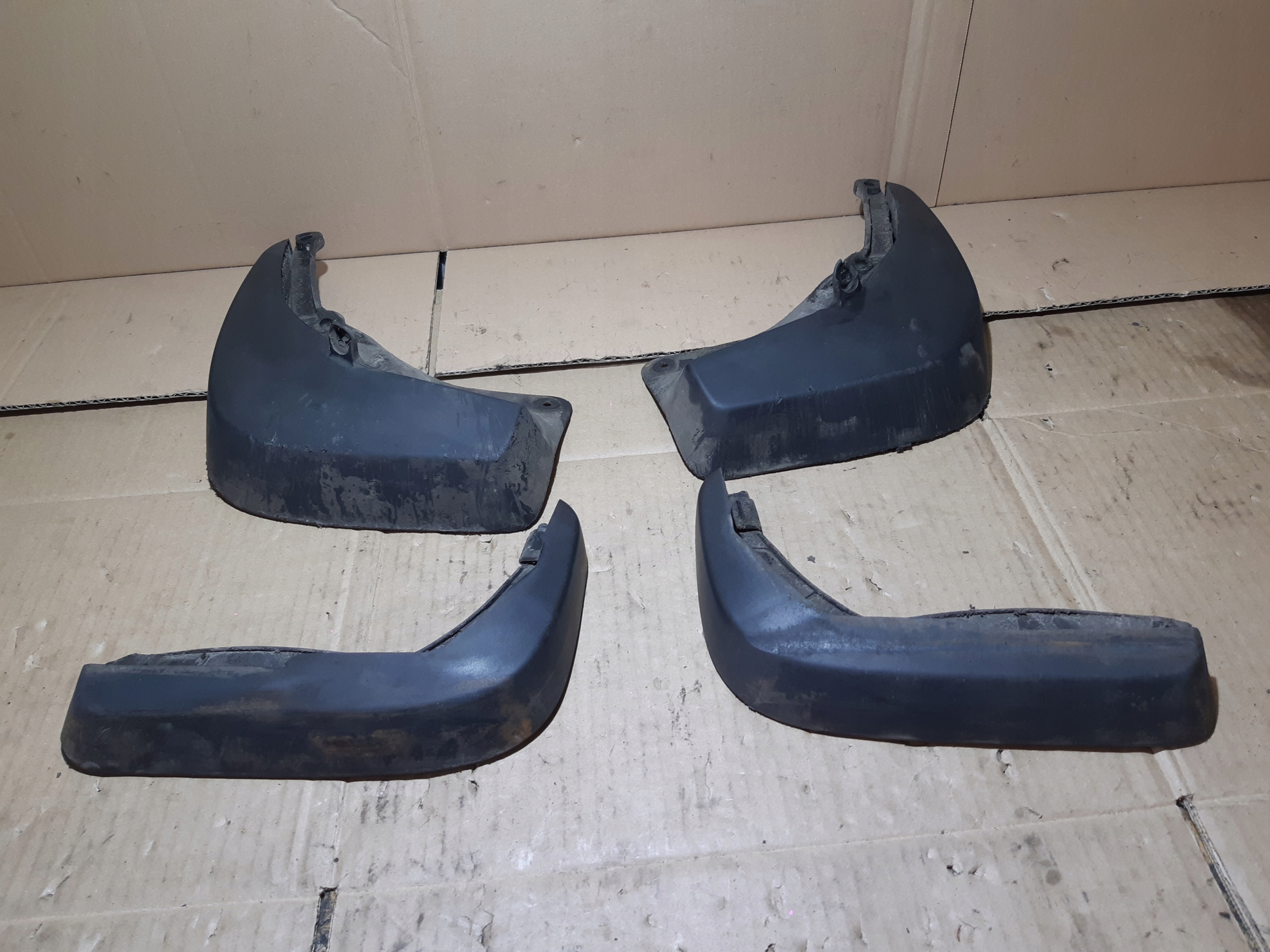 AUDI A4 B8 KOMPLET CHLAPACZY CHLAPACZ SPOJLER PRZÓD TYŁ 8K0075101 8K0075111