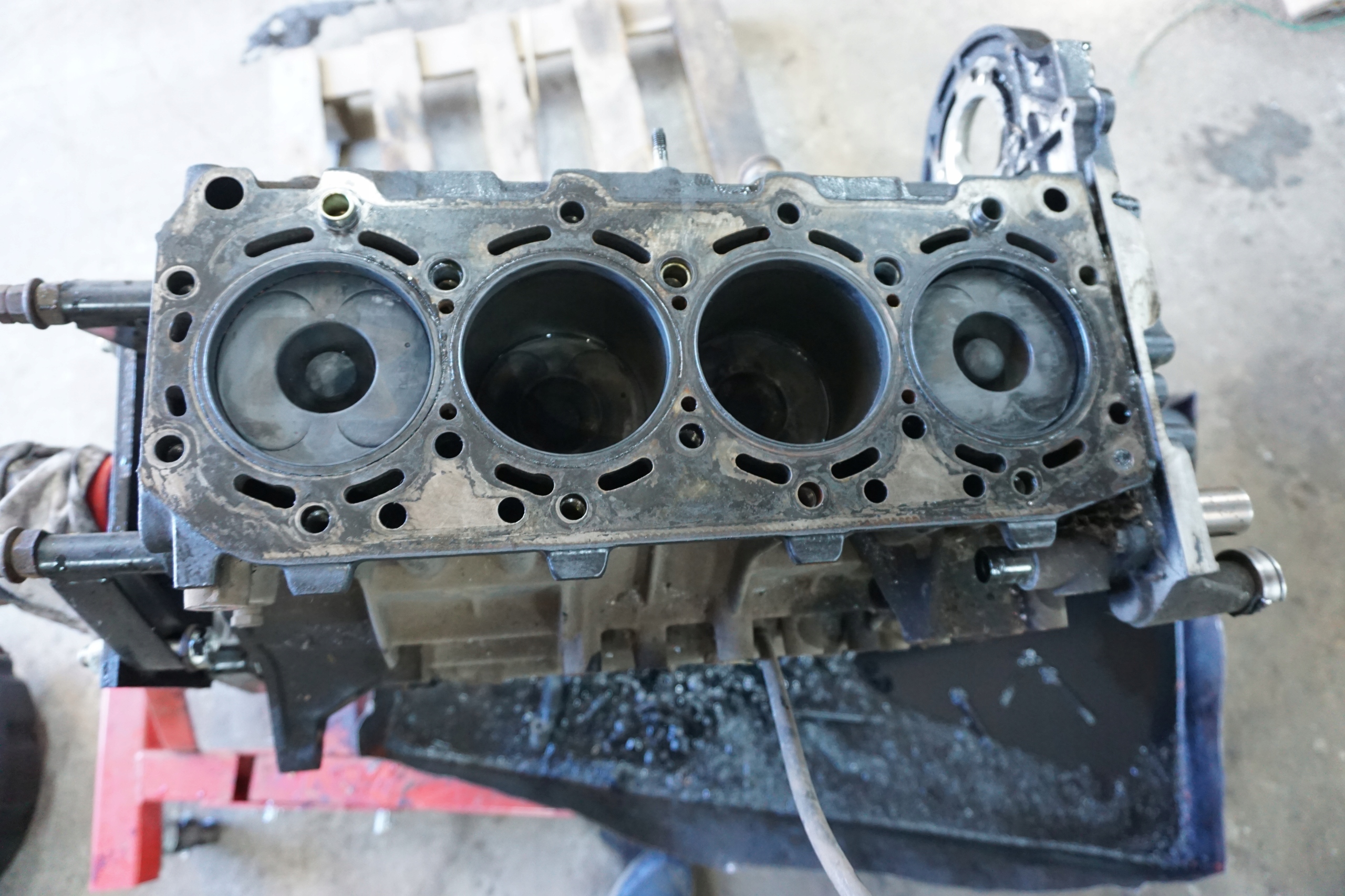 TERRACAN KOMPLETNY BLOK DÓŁ SILNIKA 2,9 CRDI 04r