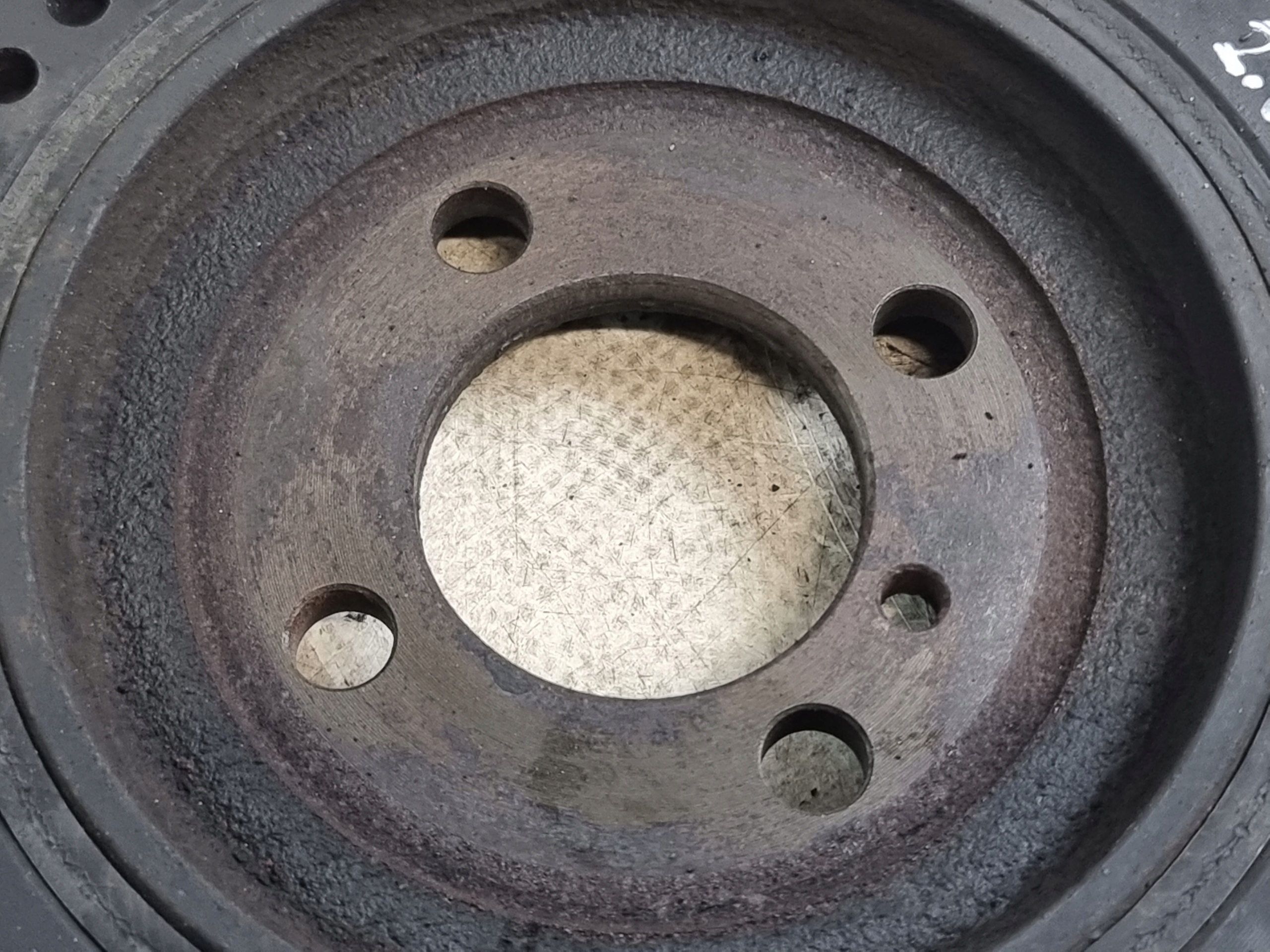 pulley HYUNDAI TRAJET 2.0 CRDI