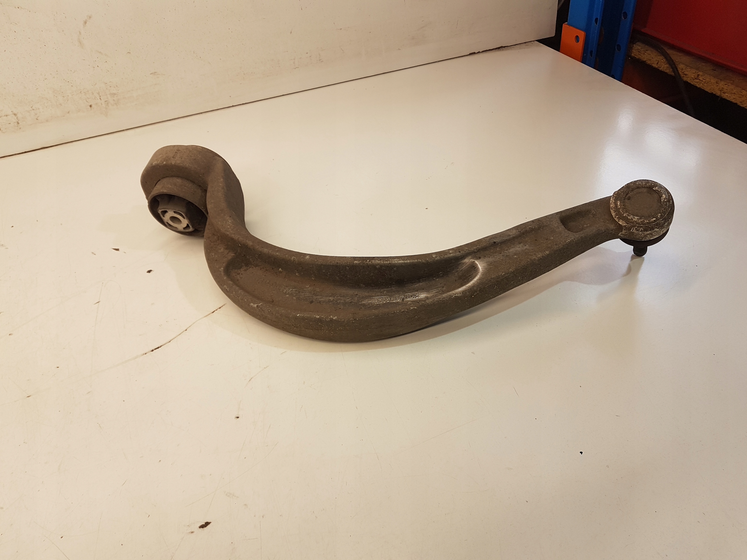 arm left front AUDI A4 B8 A5 Q5 A6 8K0407695E small