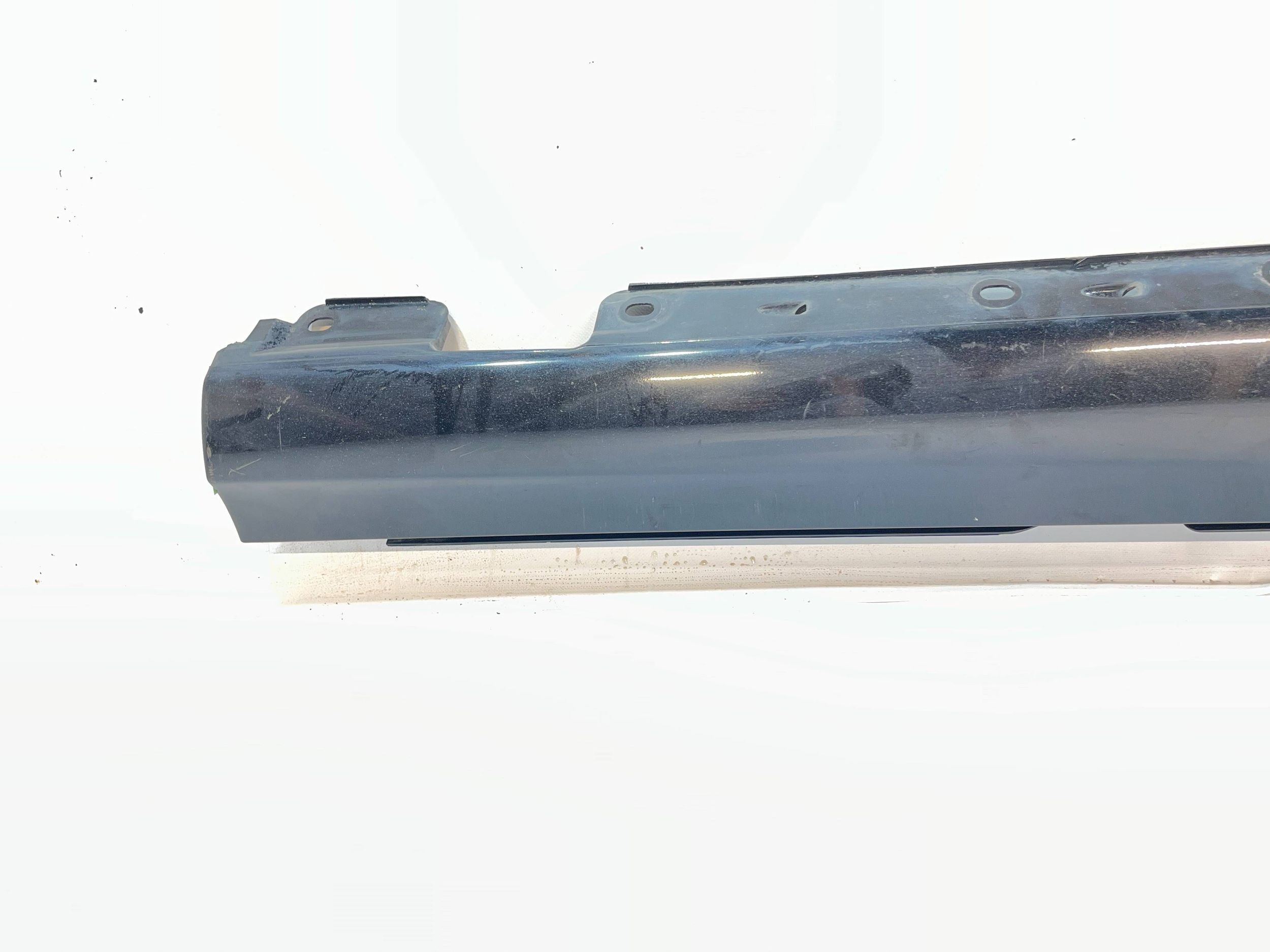 moulding threshold left Mercedes-Benz C W203 2036900740 !A