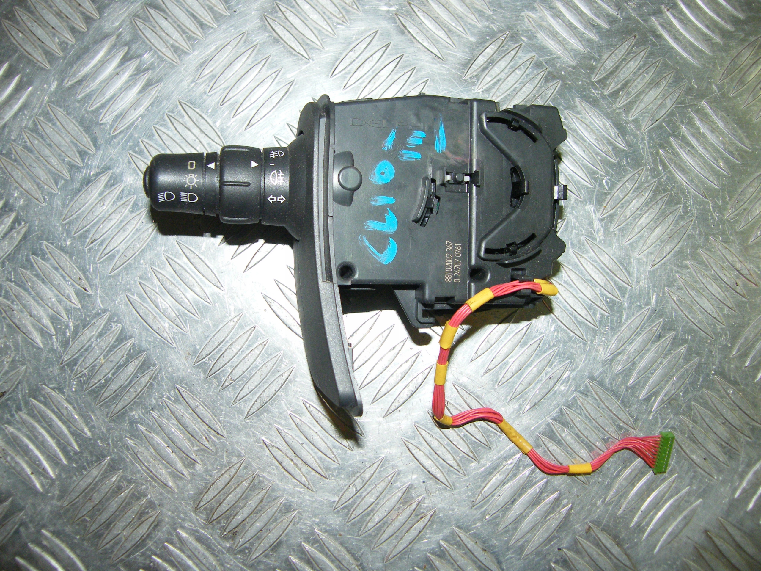 PRZELACZNIK SWIATEL KIERUNOW CLIO III KANGOO MODUS