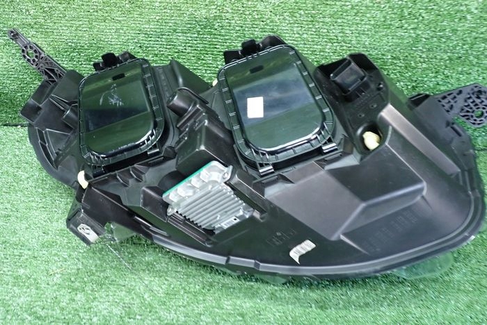 PEUGEOT EXPERT III XENON 16- reflektor left light left