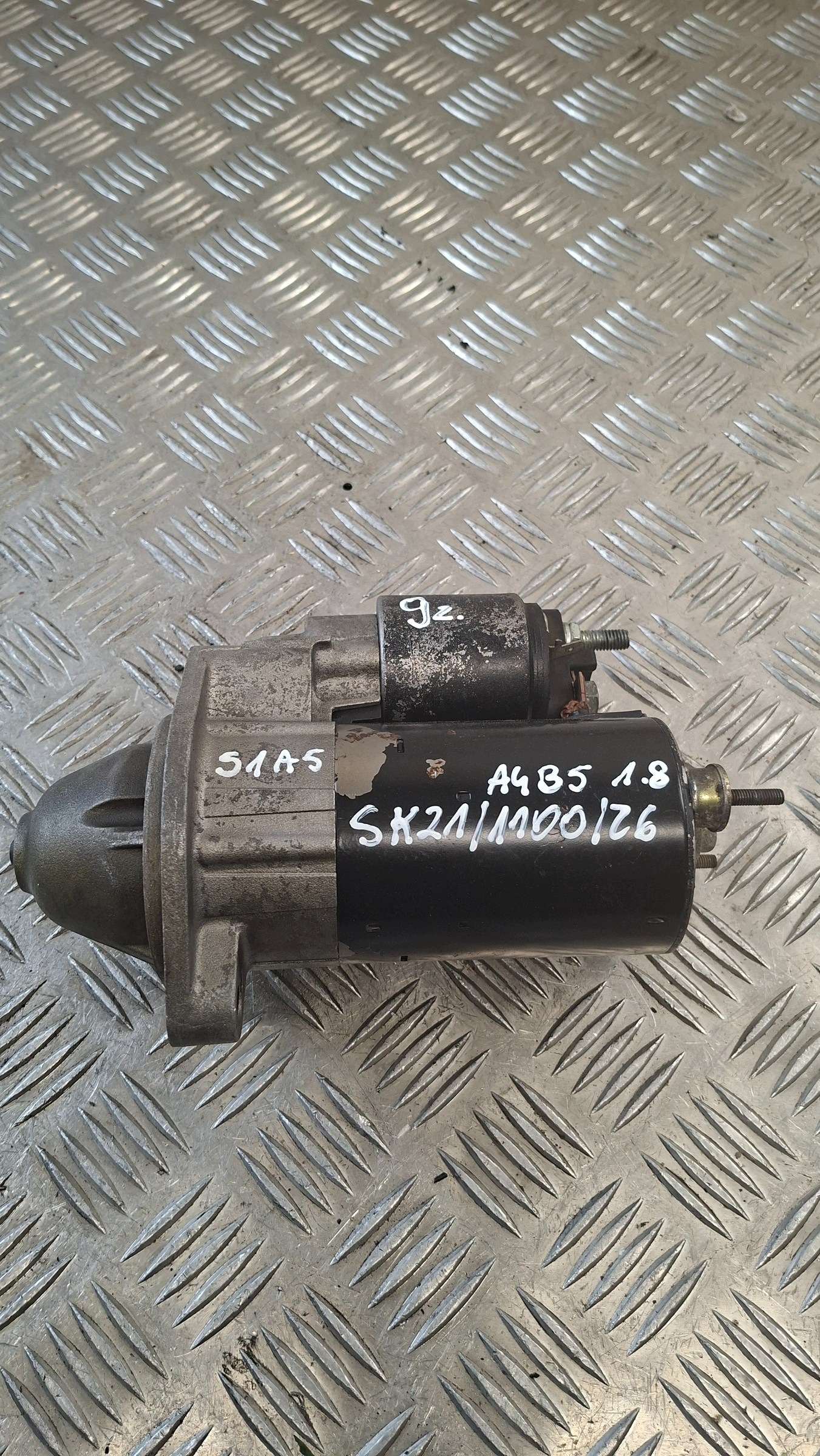 startér 9Z AUDI A4 B5 1.8