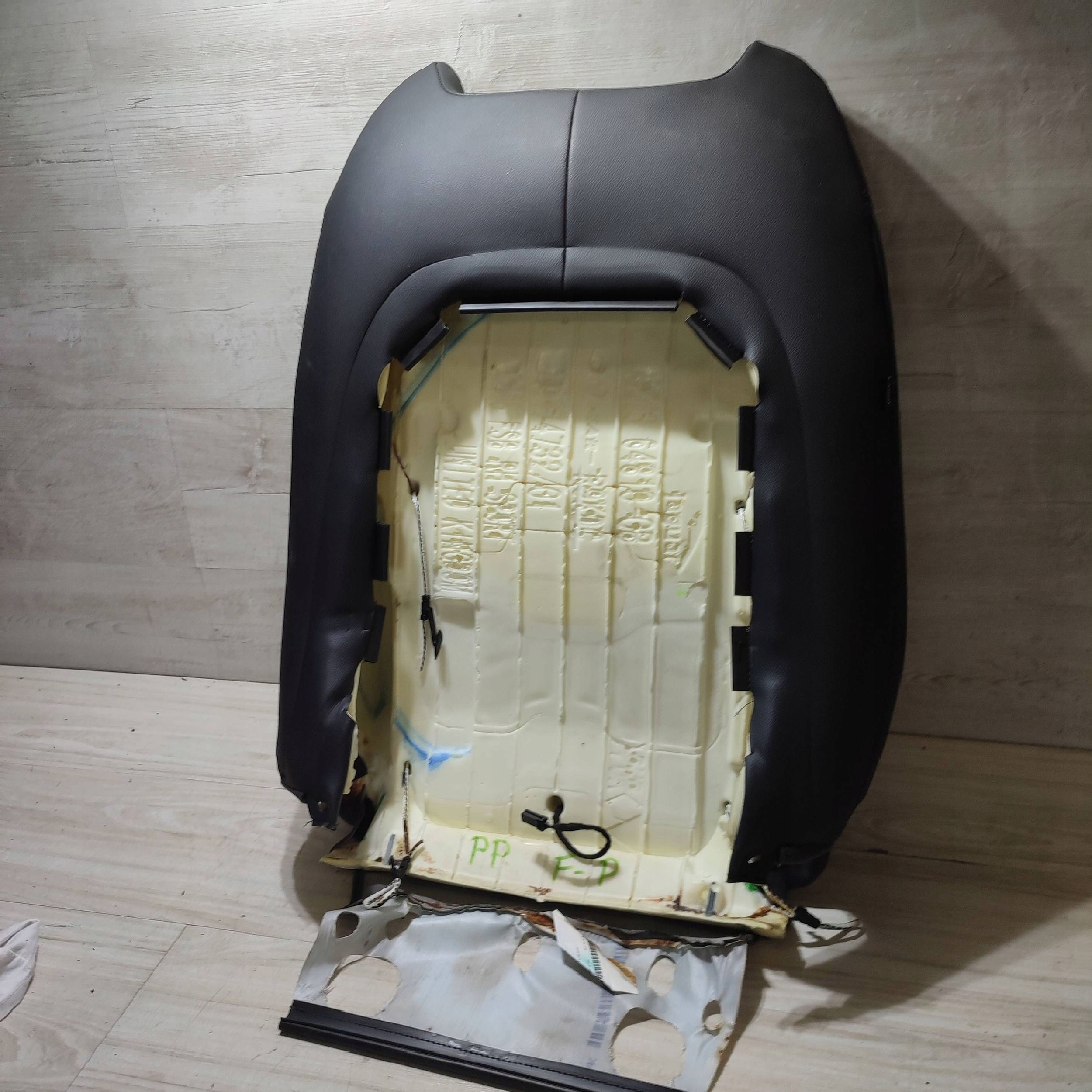oparcie seat front side right Jaguar F-Pace GX7364388AB