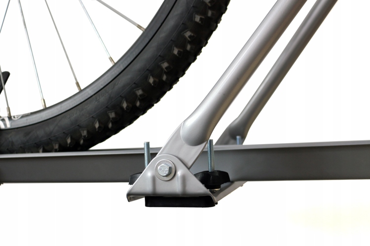 BAGAŻNIK DACHOWY UCHWYT ROWEROWY NA DACH NA 4 ROWERY AMOS ALUMINIUM Waga produktu z opakowaniem jednostkowym 3 kg