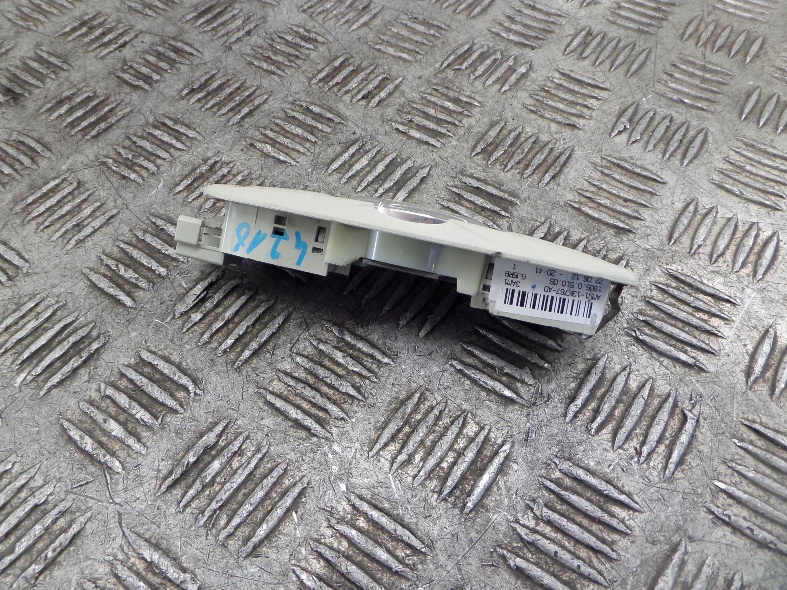 light cabs Ford OE AM51-13K767-AD