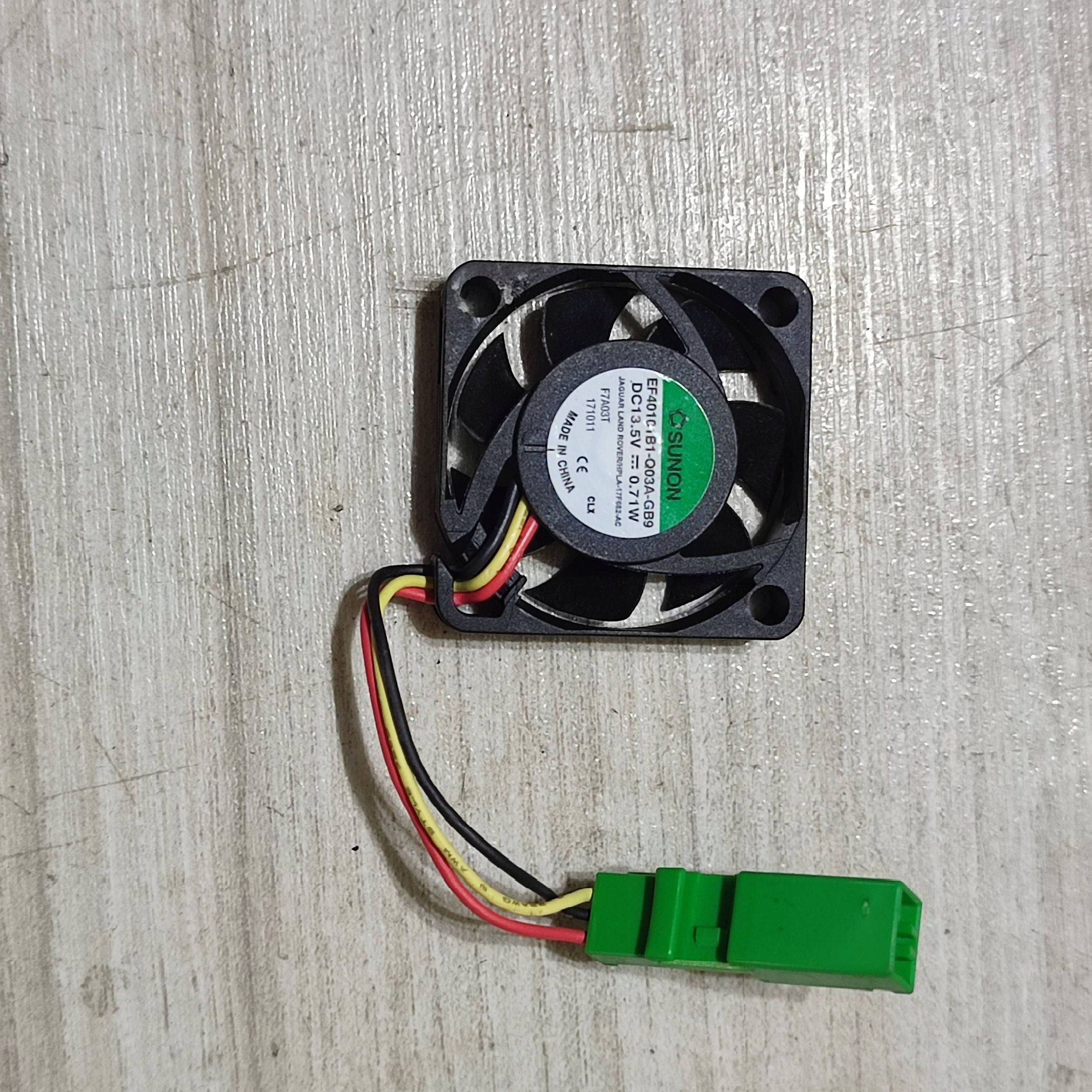 sensor Jaguar F-Pace EF40101B1Q03AGB9