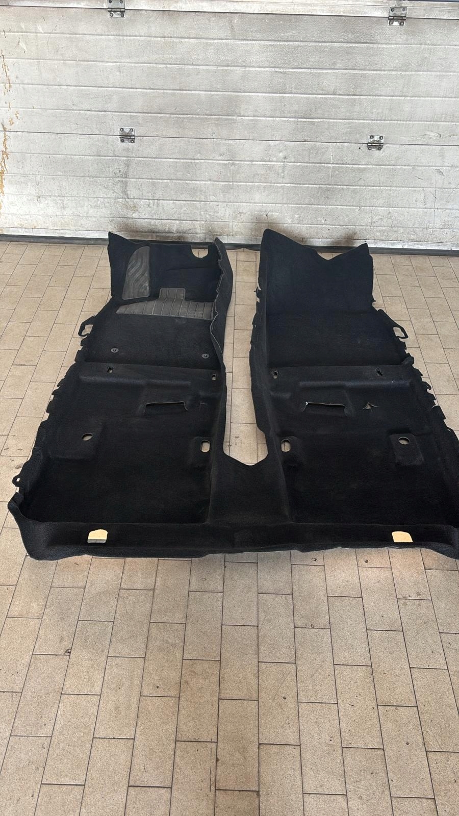 mats carpet RENAULT TALISMAN sedan 749021233R