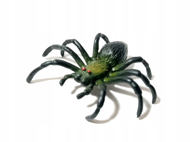 FIGURKI DLA DZIECI OWADY ROBAKI 24 SZT Typ zestaw