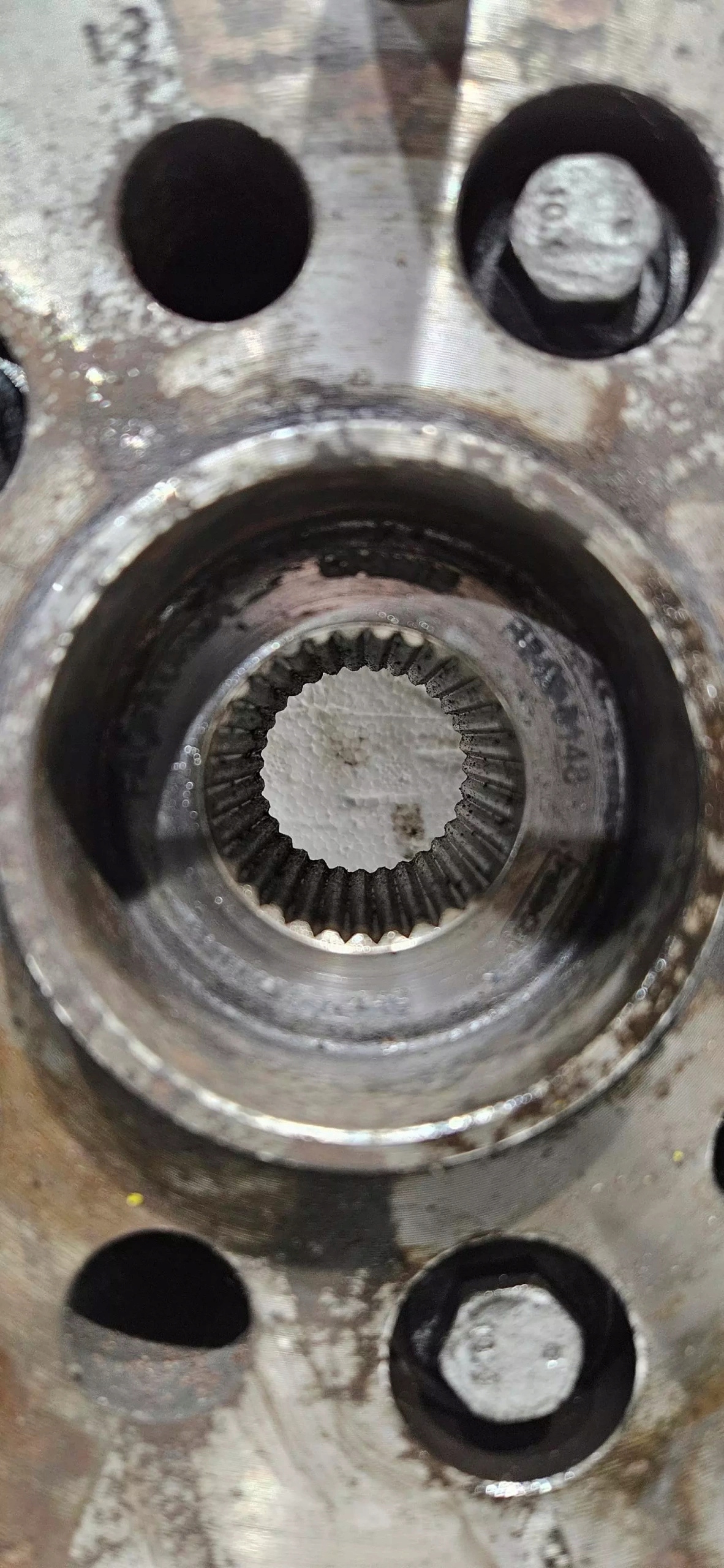 otoč čepu pravý předek FORD TRANSIT MK8 13