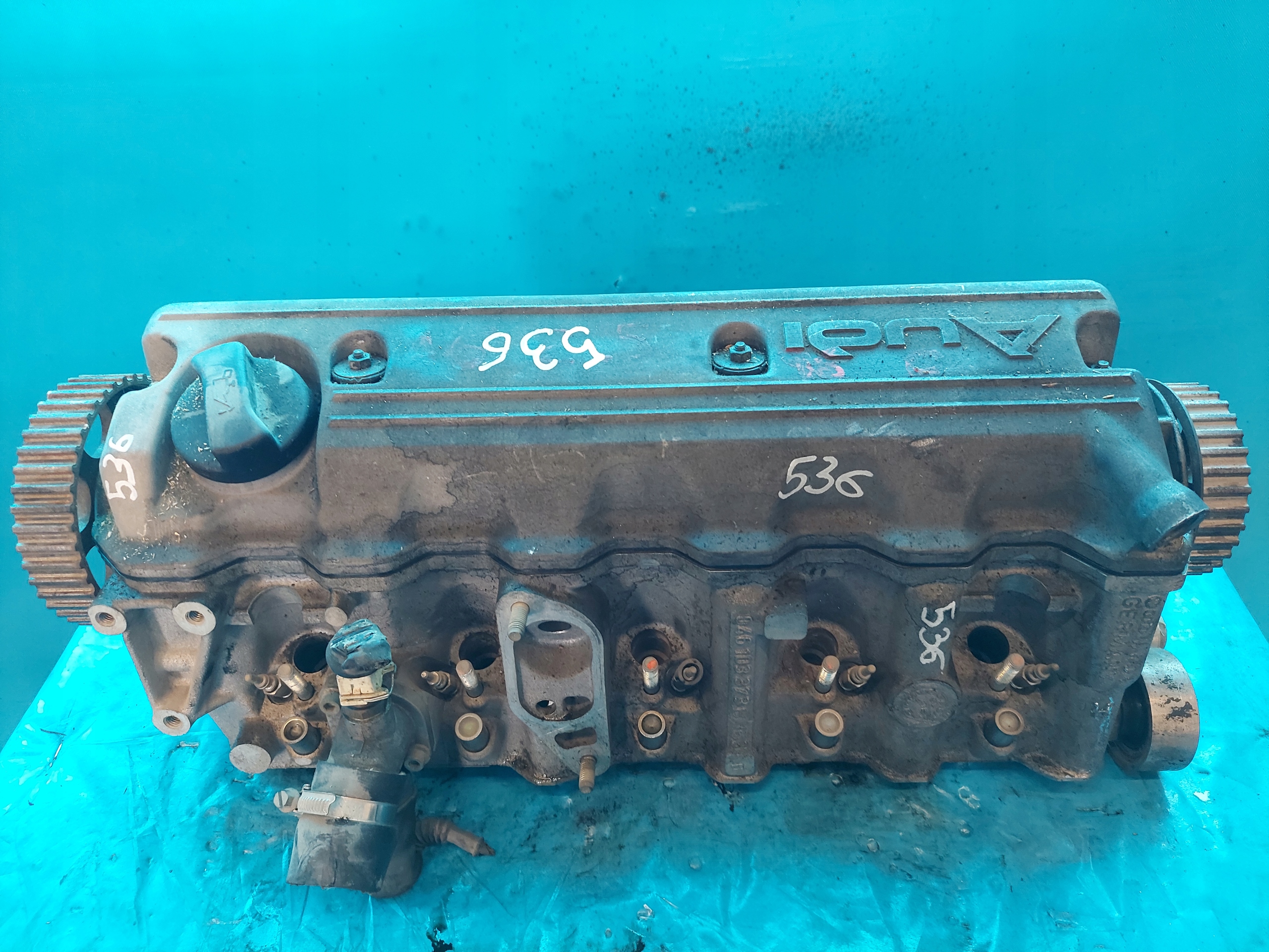 TESTATA AUDI A6 C4 100 2.5 TDI 046103373B353
