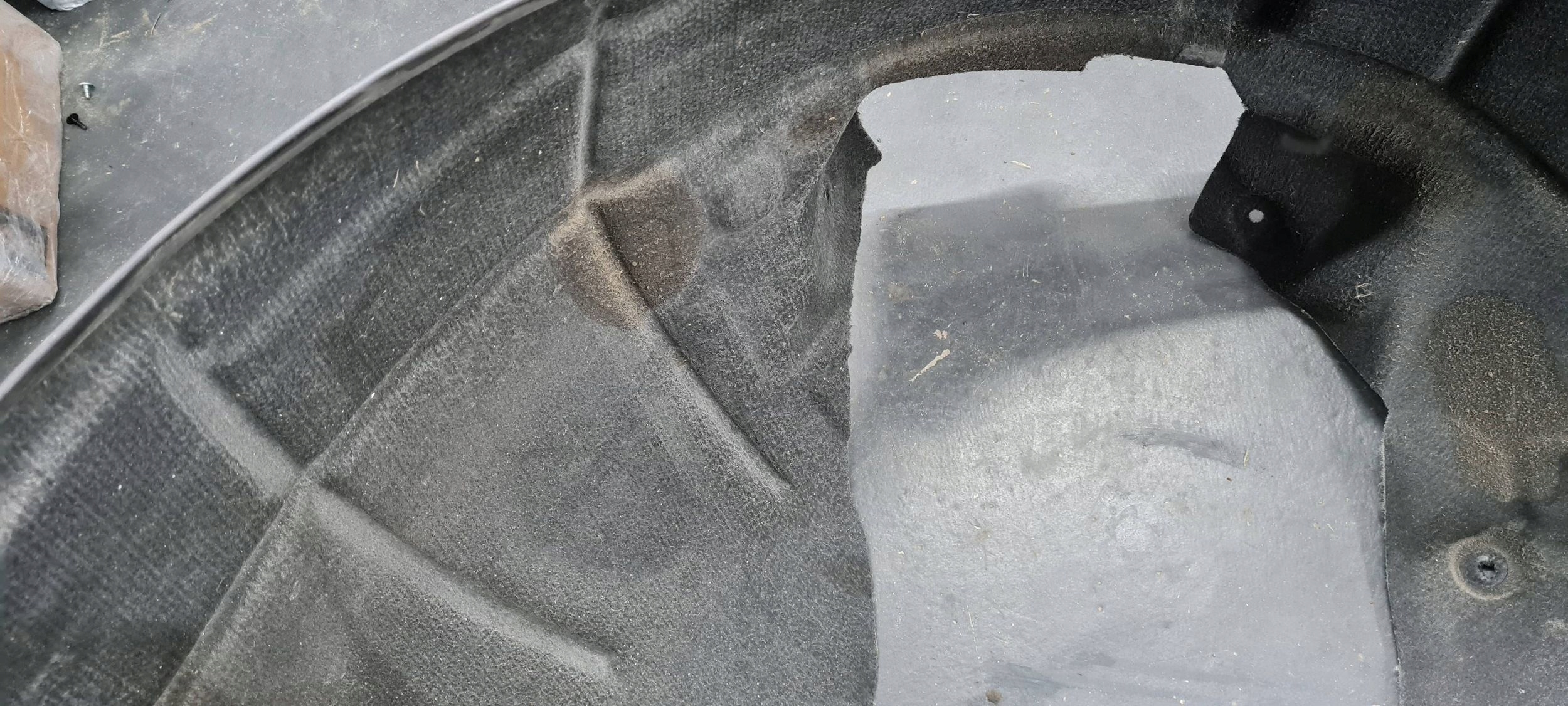 Q5 80A SQ5 mudguard left left front front MATERIAL ORG
