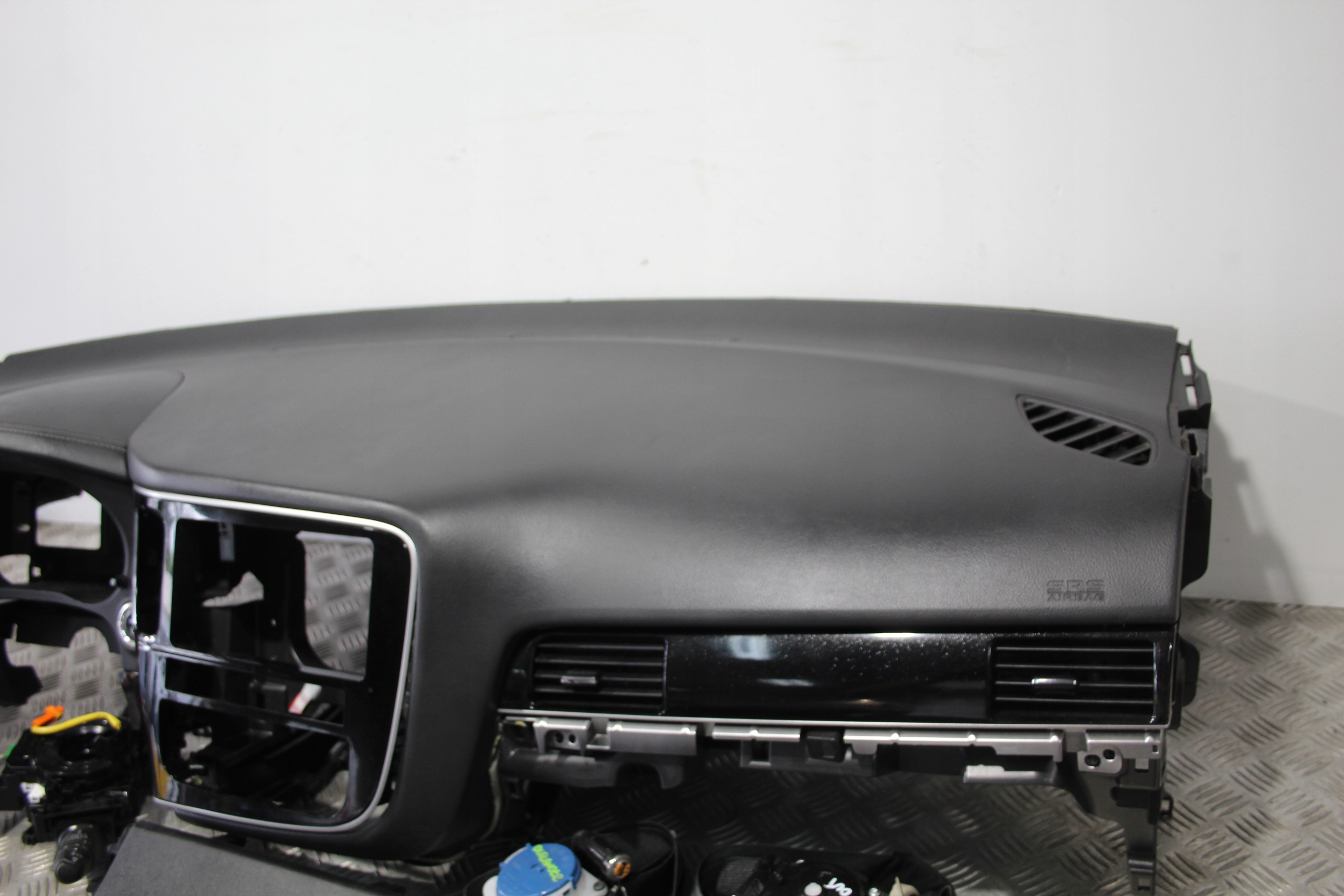 dashboard console airbag airbags OUTLANDER III 3 LIFT