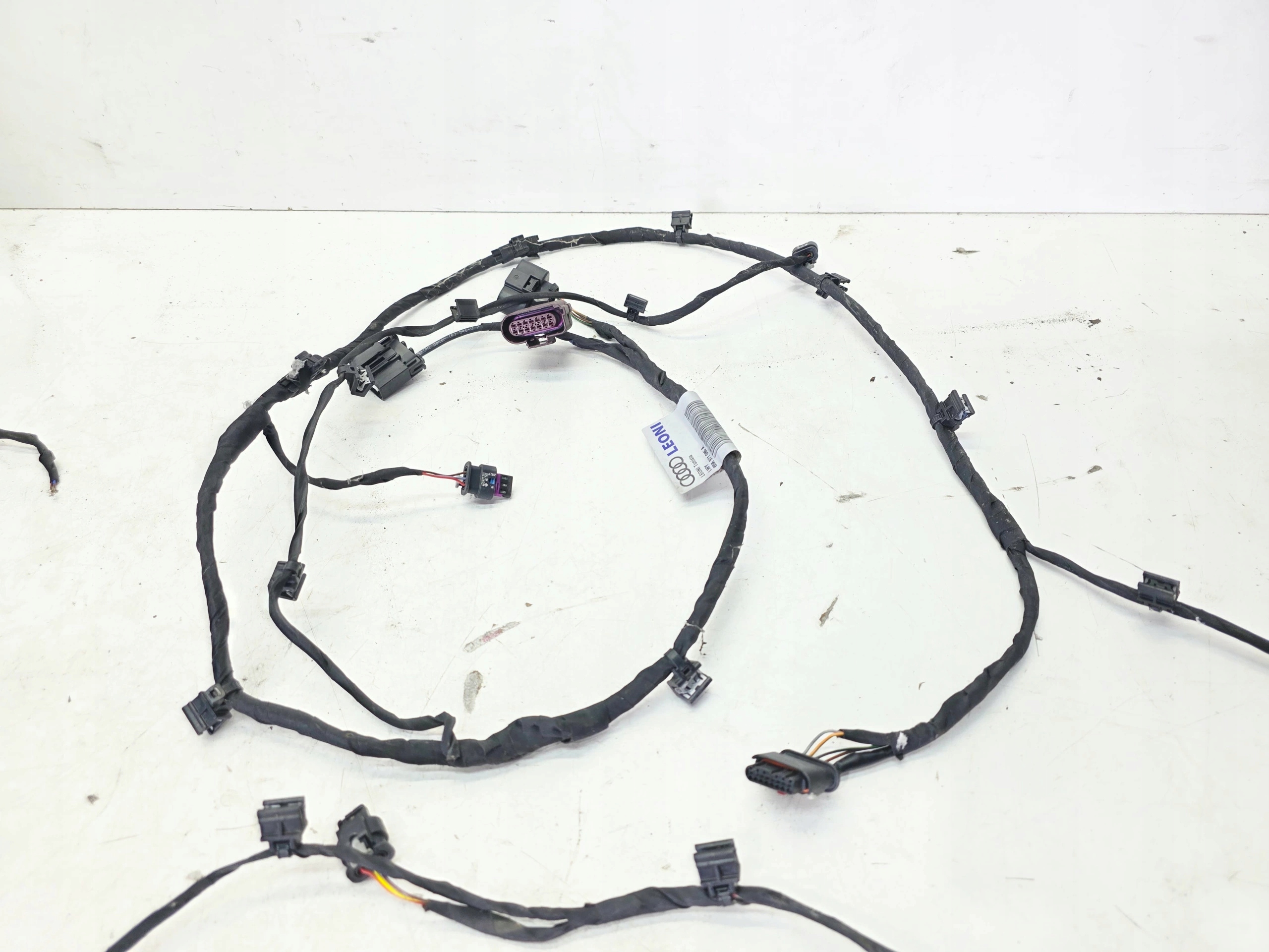 bundle CZUJNIKOW of the parking PDC front AUDI Q4 E-TRON 89A971085A