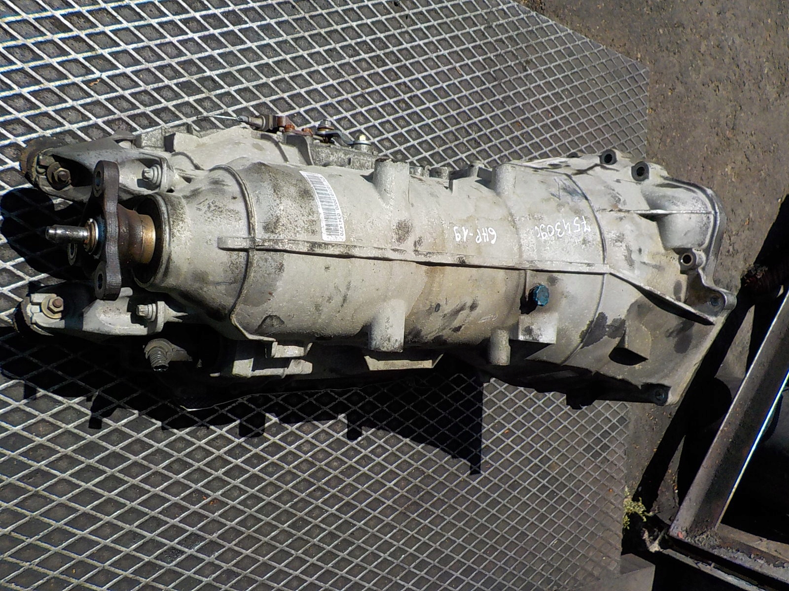 BMW E87 2.0 B gearbox, 6HP-19 7543090