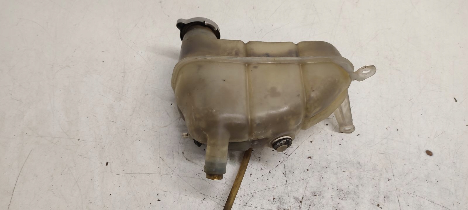 Scheibenwaschbehälter Behälter Mercedes W124 2,2b