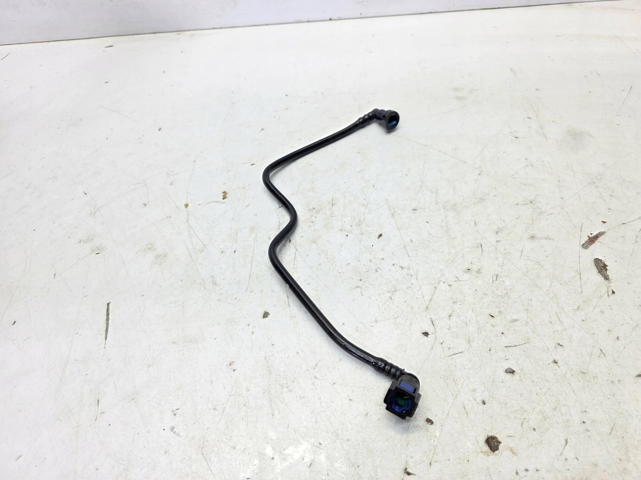 hose fuel line AUDI A6 C8 3.0 TDI 4K0201227D