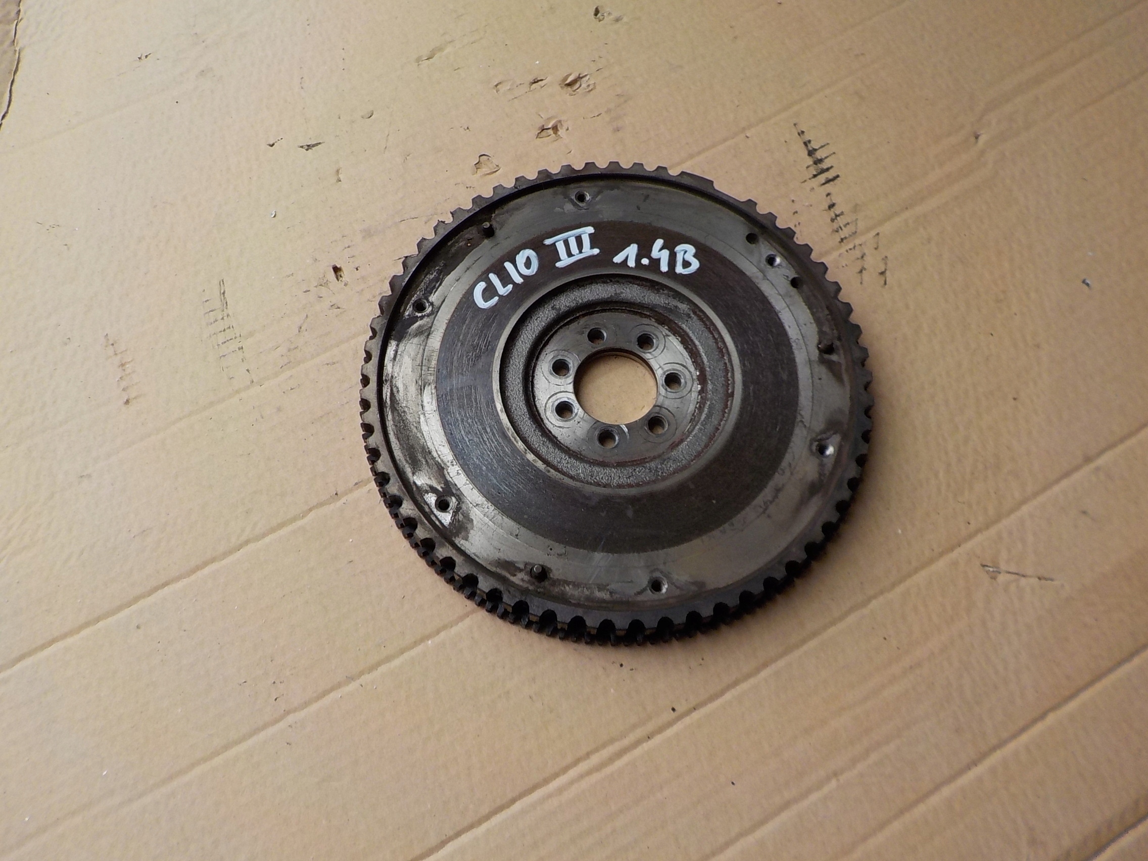 wheel flywheel renault clio III 1,4 16v