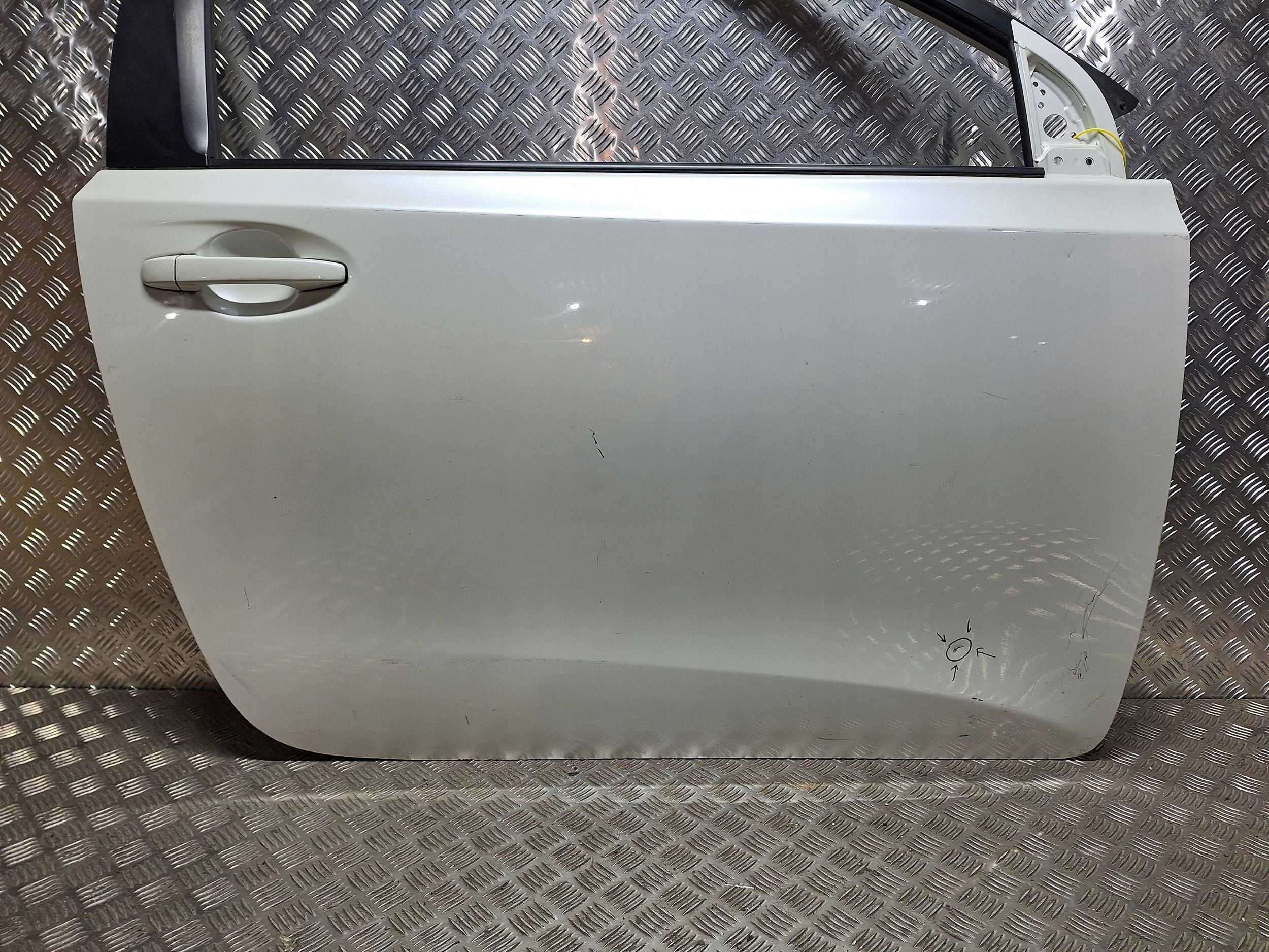 door right TOYOTA IQ 3D 3-door complete