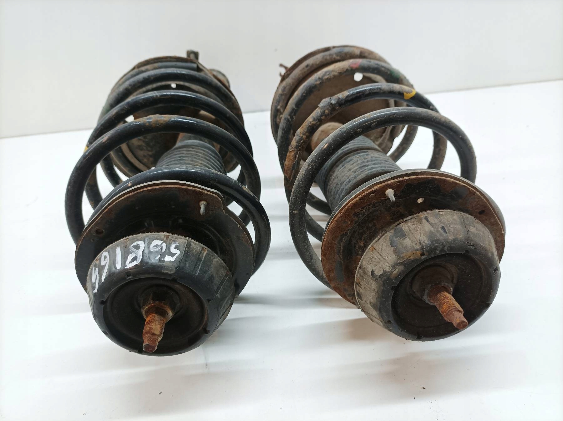 shock absorber right left front KPL 1.2 B Hyundai i20 and (2008-2014)