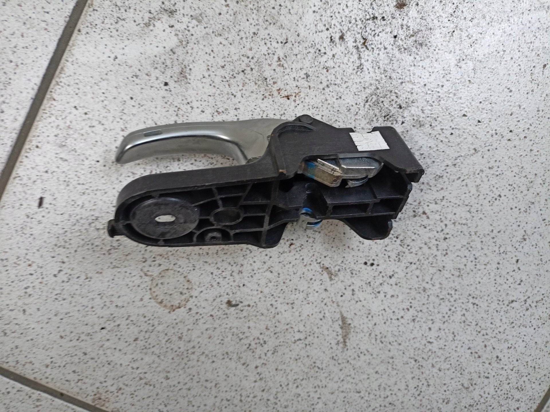 handle inner rear part right side Jeep Cherokee 5 2014