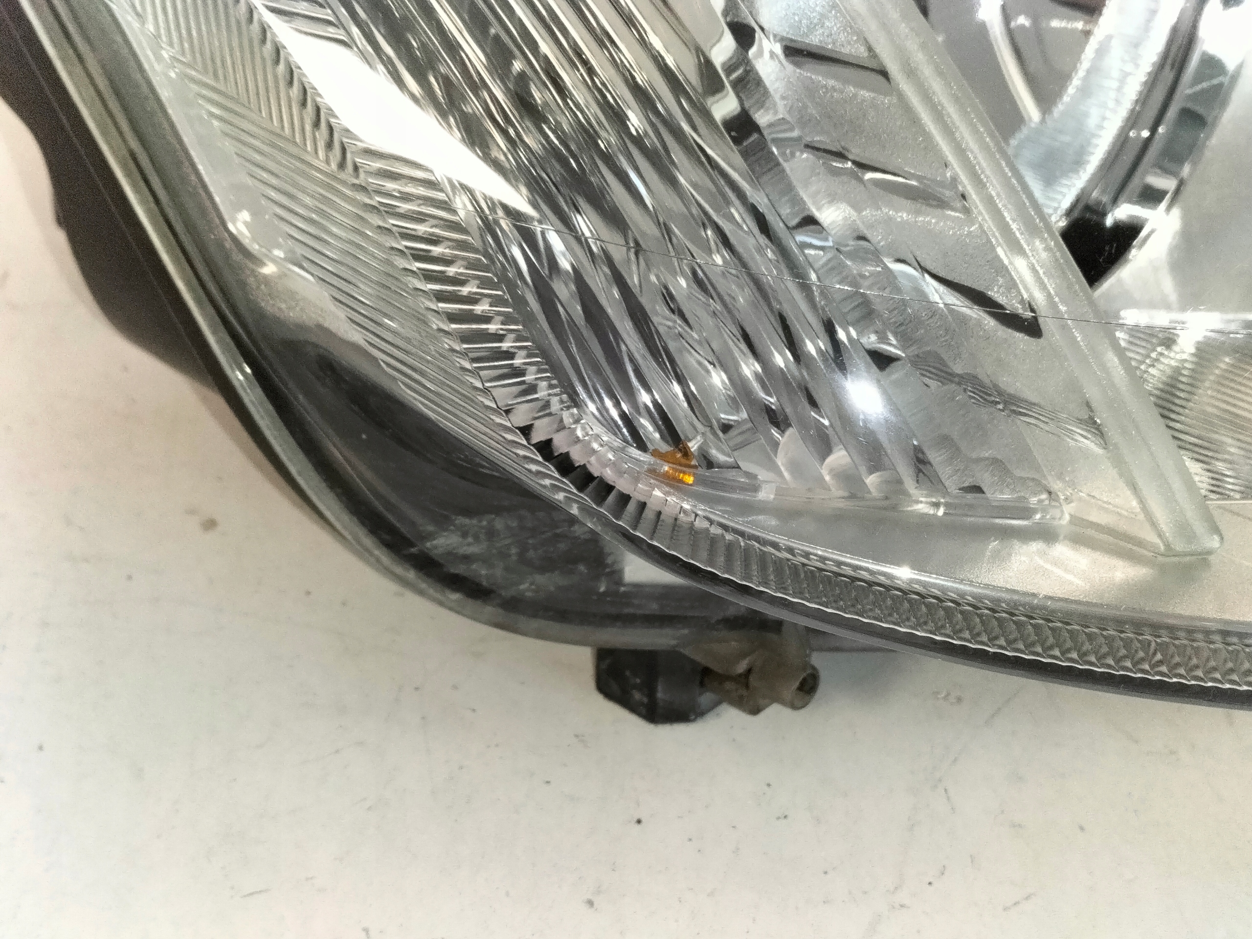 light front reflektor right FORD C-MAX LIFT 07-10