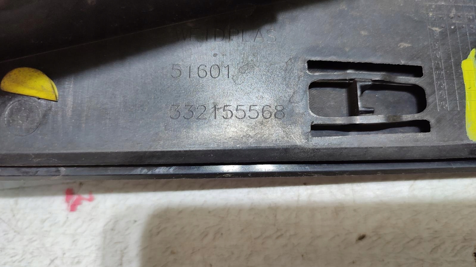 lišta Karoserie levý záď Opel Astra K