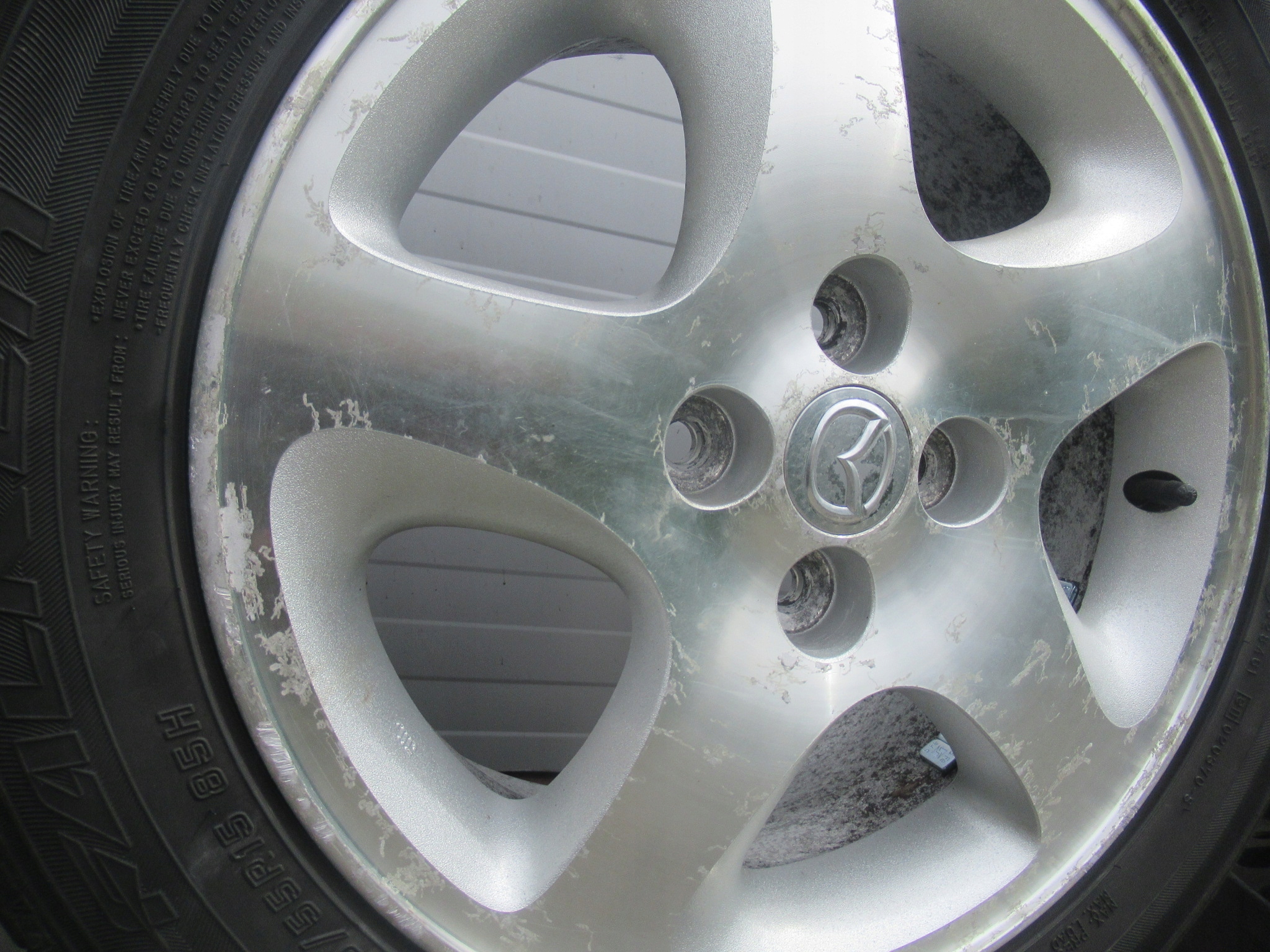 ALU+OPONY ZIMA MAZDA 2,HYUNDAI i20,SUZUKI SWIFT,BALENO,OPEL AGILA ,YARIS Rodzaj felg Aluminiowe