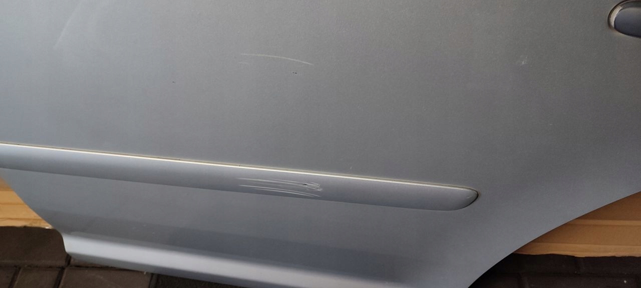 Tür heck hinten links VW Touran LA7W