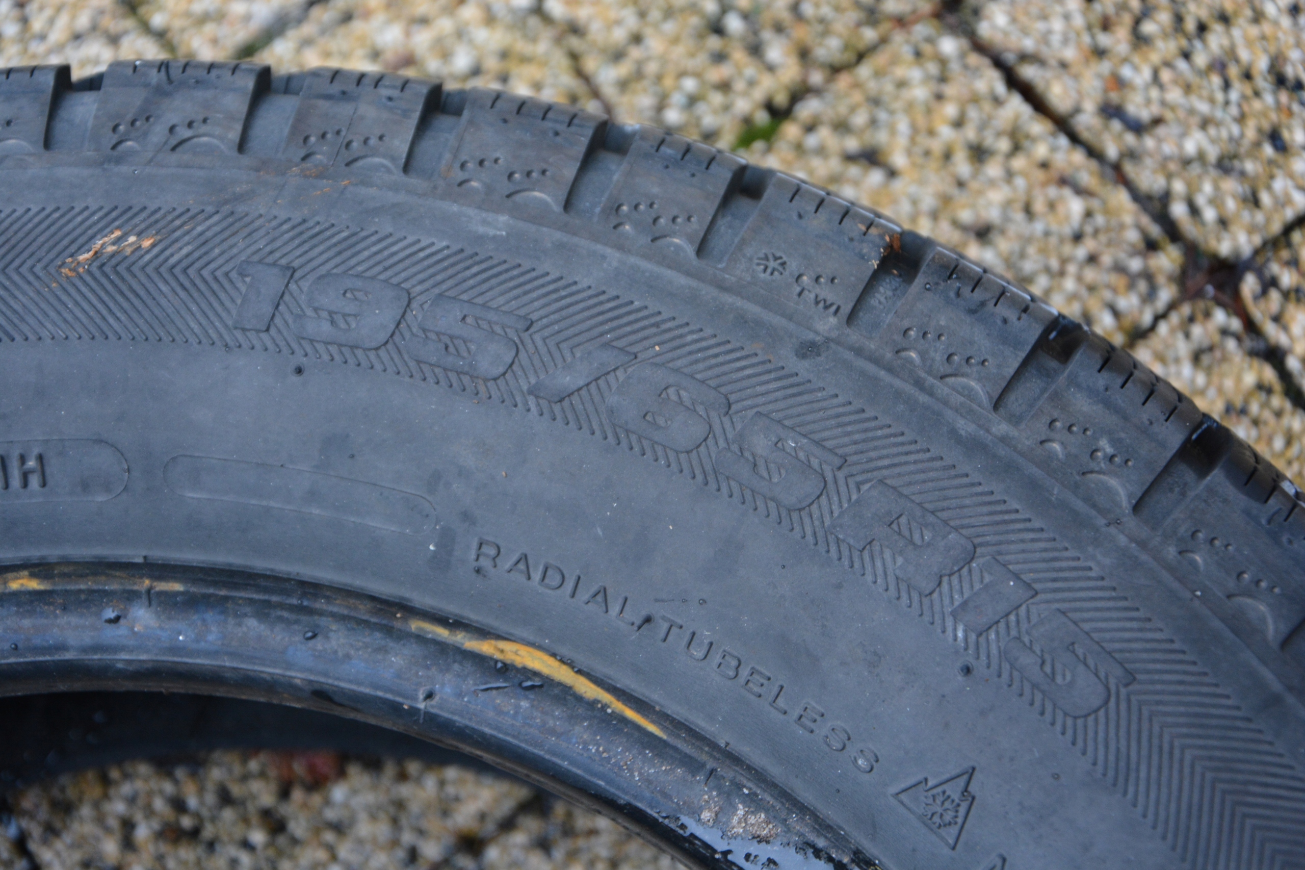 OPONA BFGOODRICH GFORCE 195/65/R15 Marka BFGoodrich